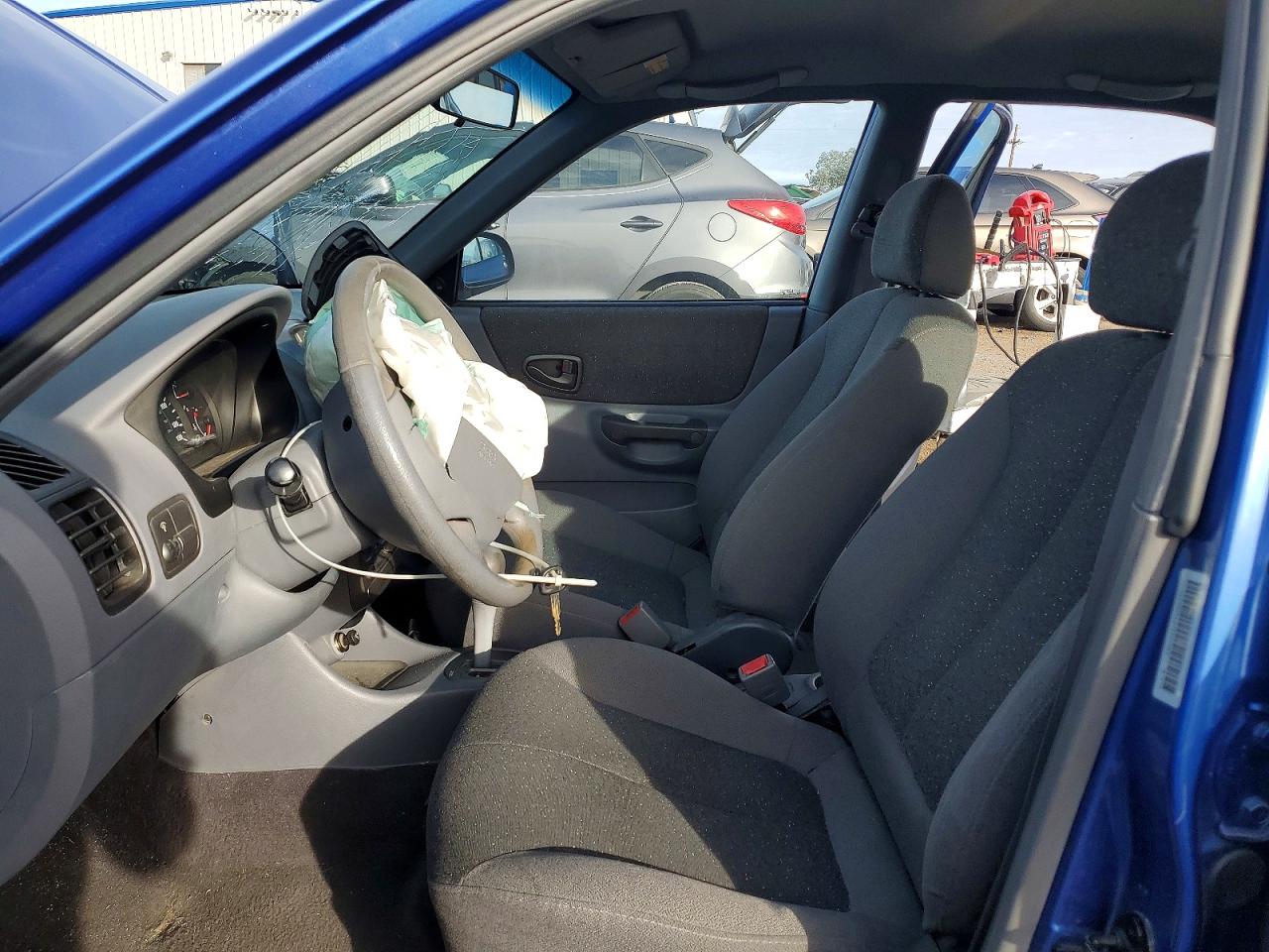 2001 Hyundai Accent Gl Blue vin: KMHCG45C91U206331
