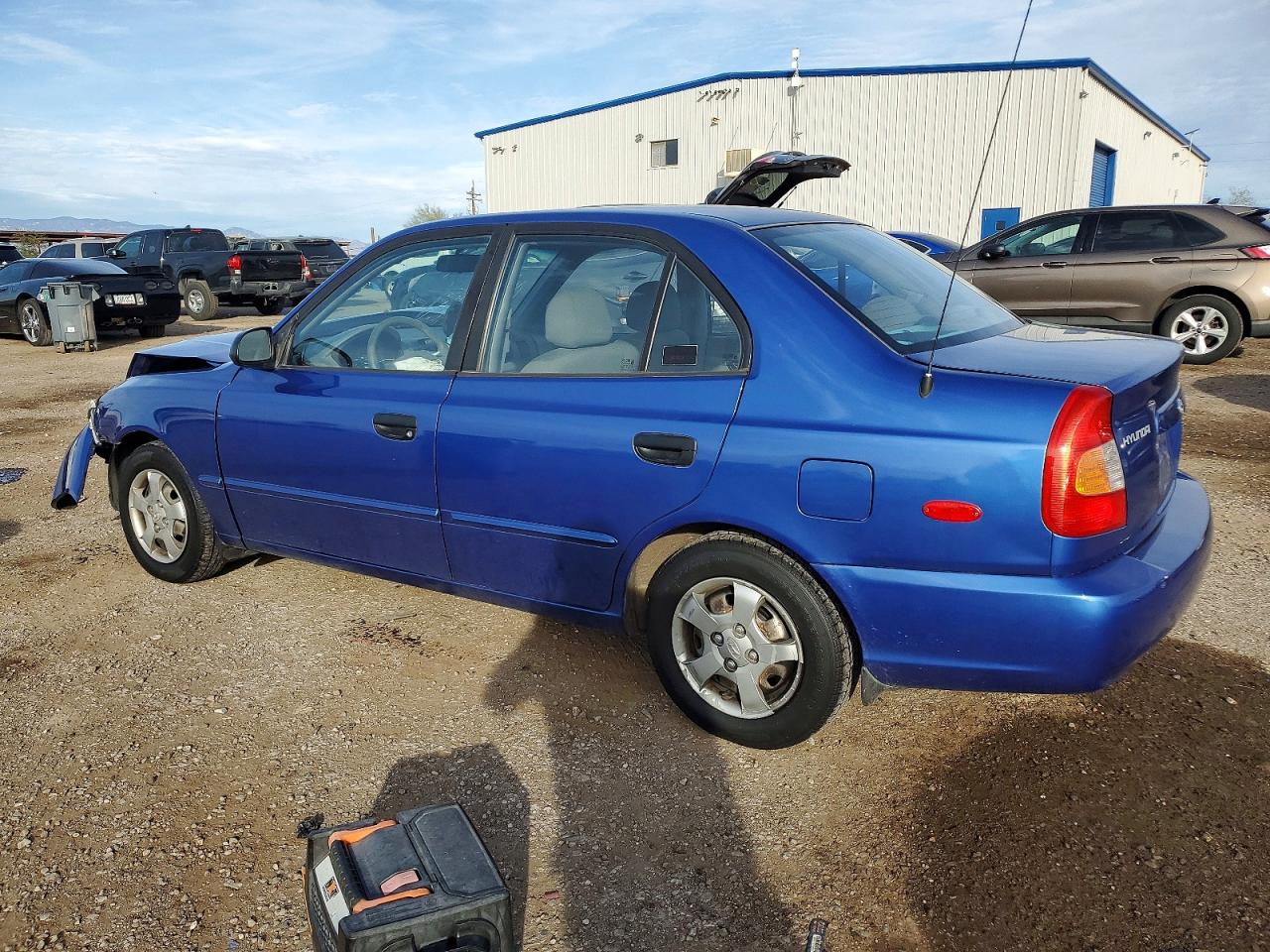 2001 Hyundai Accent Gl Blue vin: KMHCG45C91U206331
