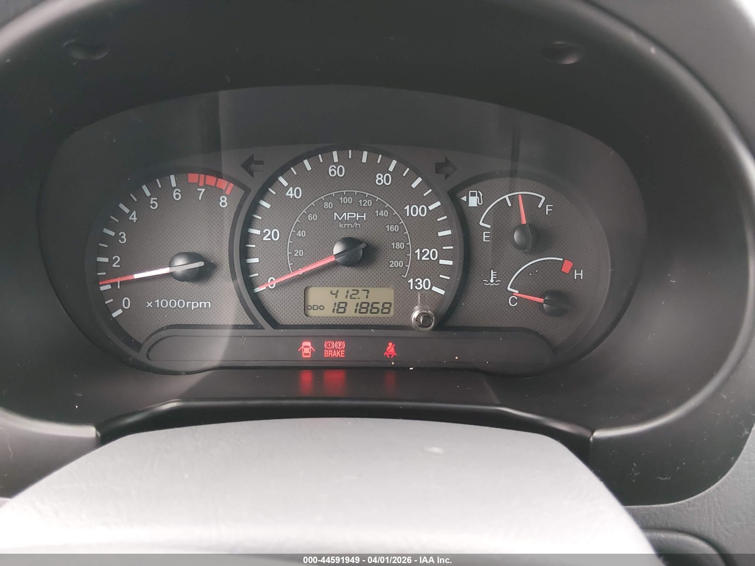 2004 Hyundai Accent Gl White vin: KMHCG45C94U546082