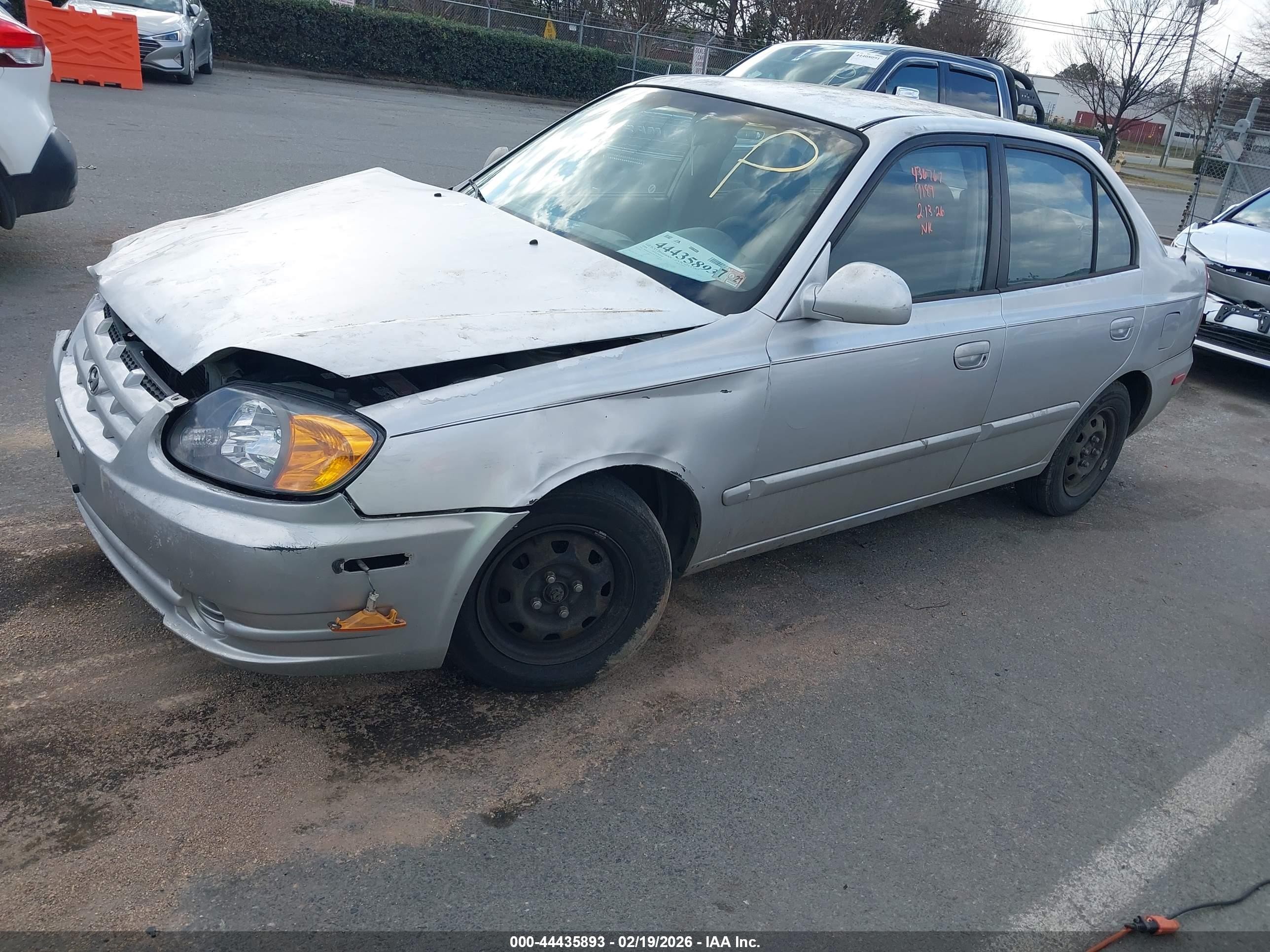 2004 Hyundai Accent Gl Silver vin: KMHCG45CX4U499189