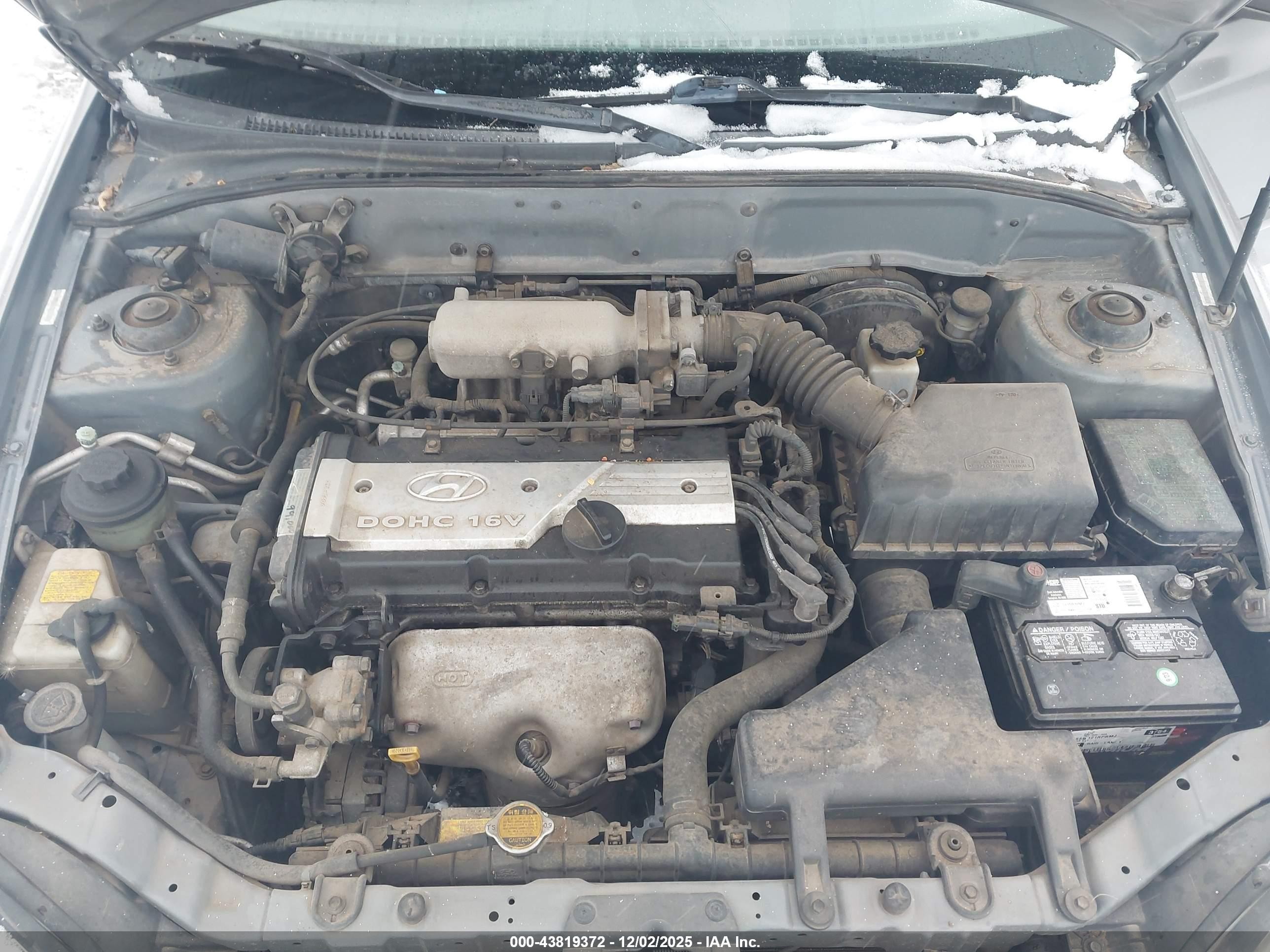 2004 Hyundai Accent Gl Gray vin: KMHCG45CX4U507758