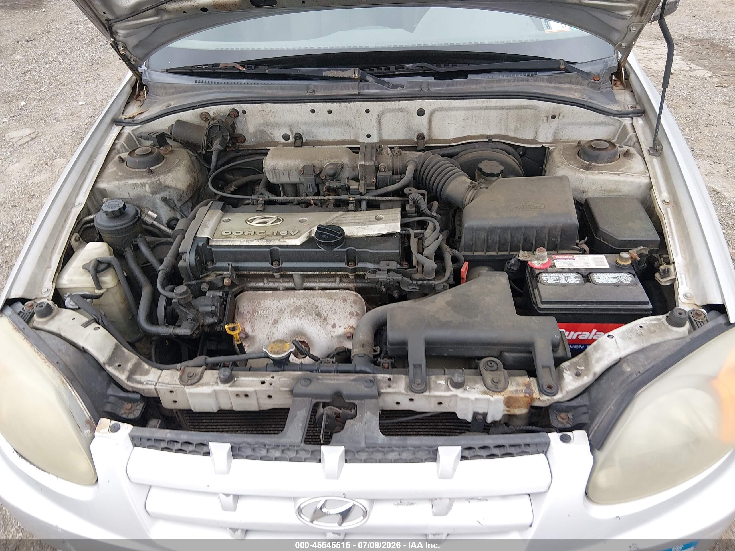 2005 Hyundai Accent Gls Silver vin: KMHCG45CX5U592862