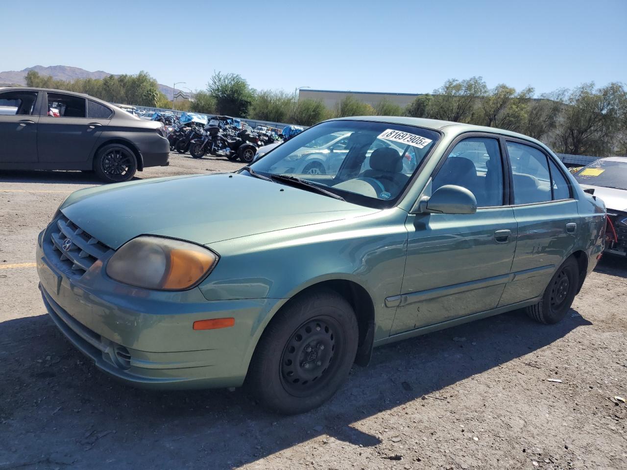 KMHCG45CX5U609093