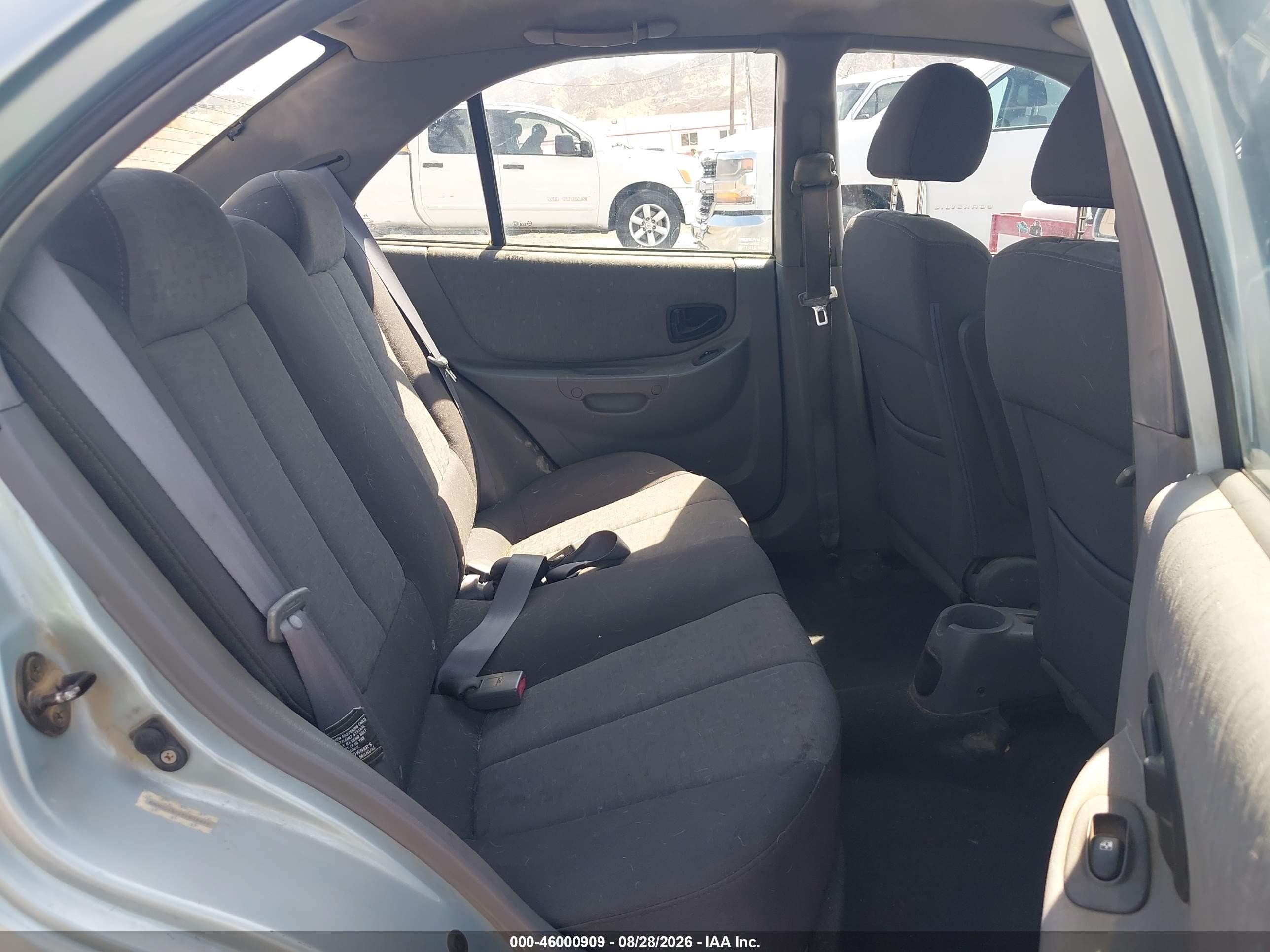 2005 Hyundai Accent Gls Blue vin: KMHCG45CX5U635886