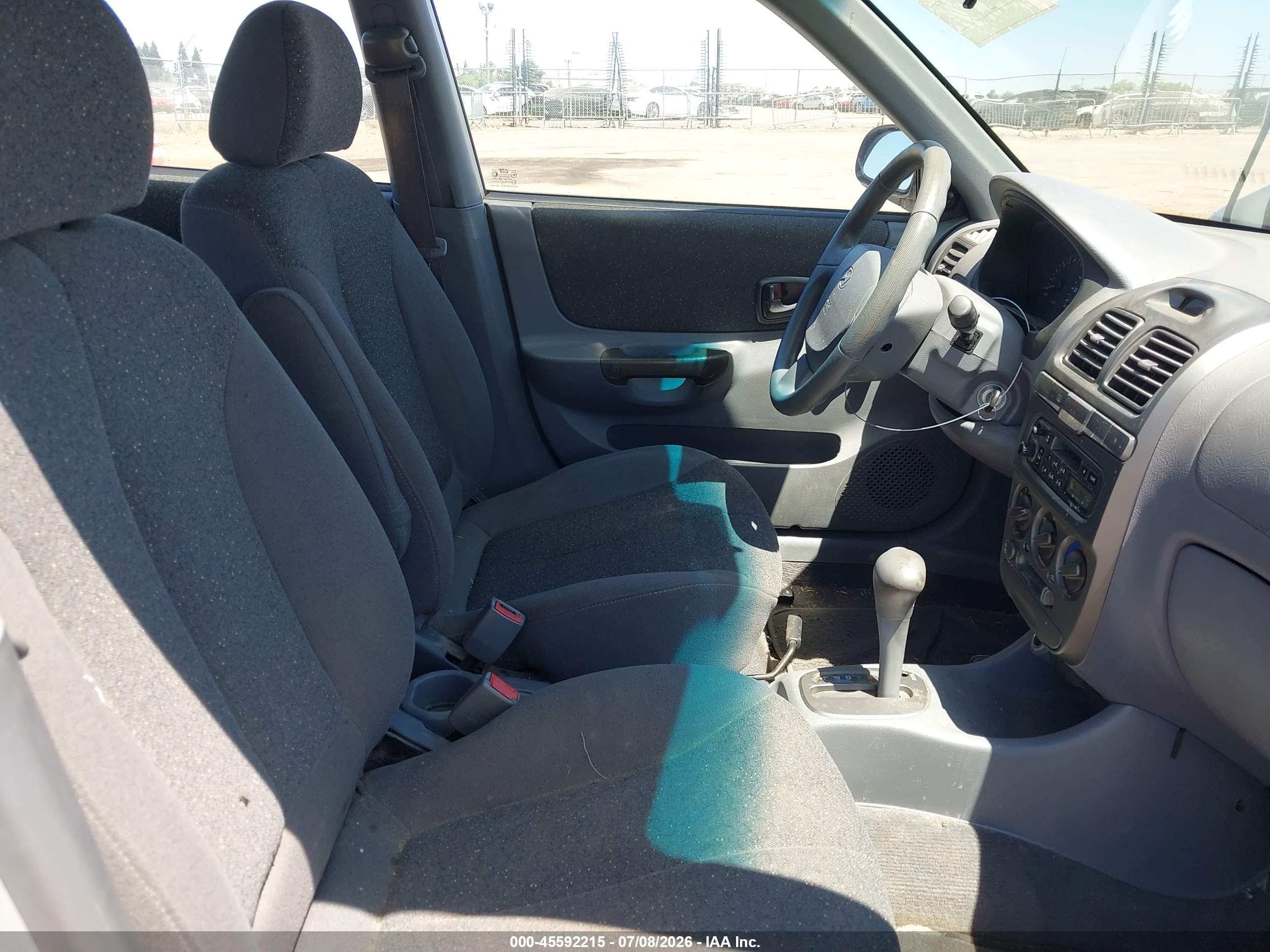 2000 Hyundai Accent Gl Silver vin: KMHCG45GXYU030144