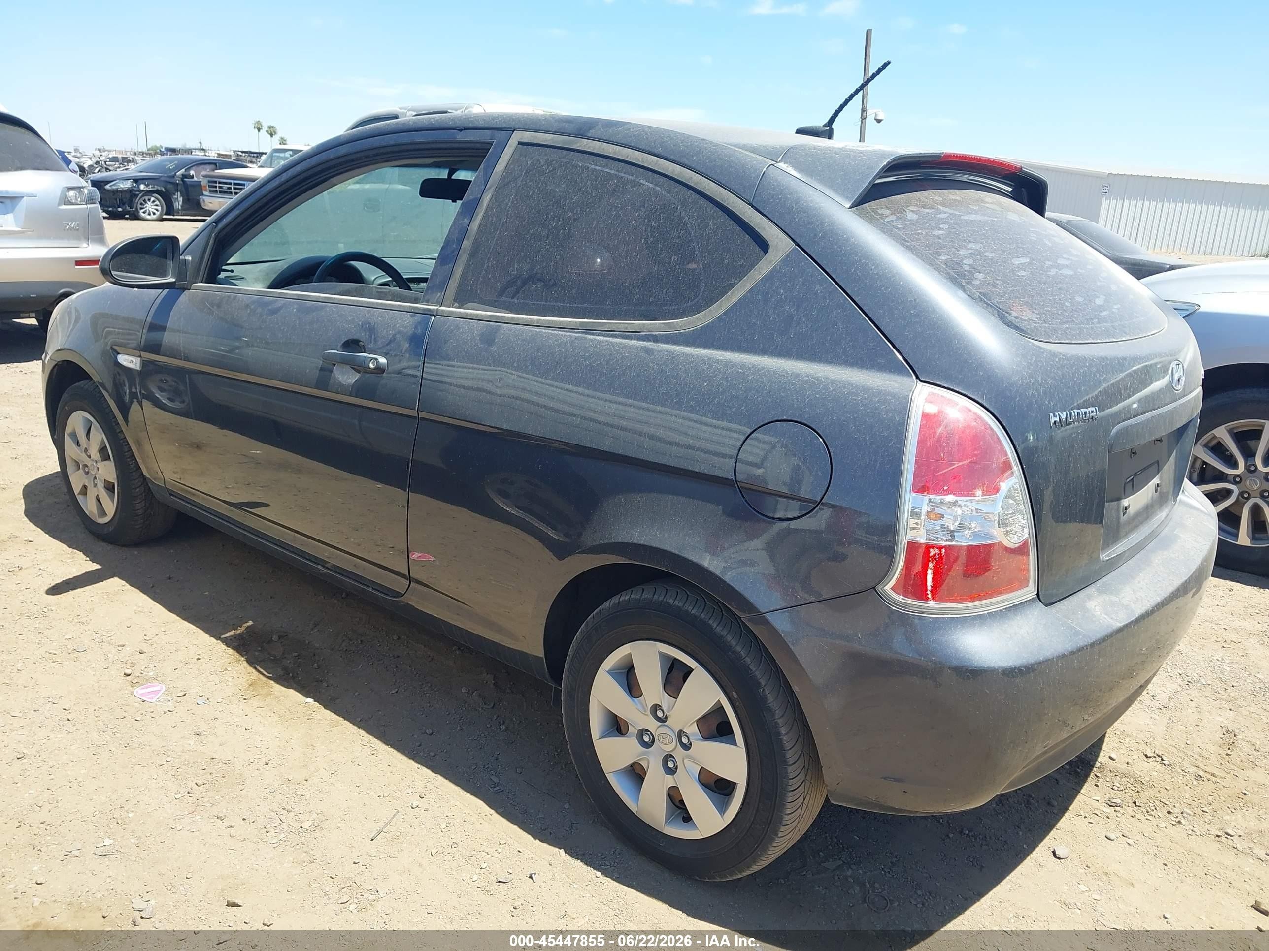 2008 Hyundai Accent Gs Gray vin: KMHCM36C08U083367