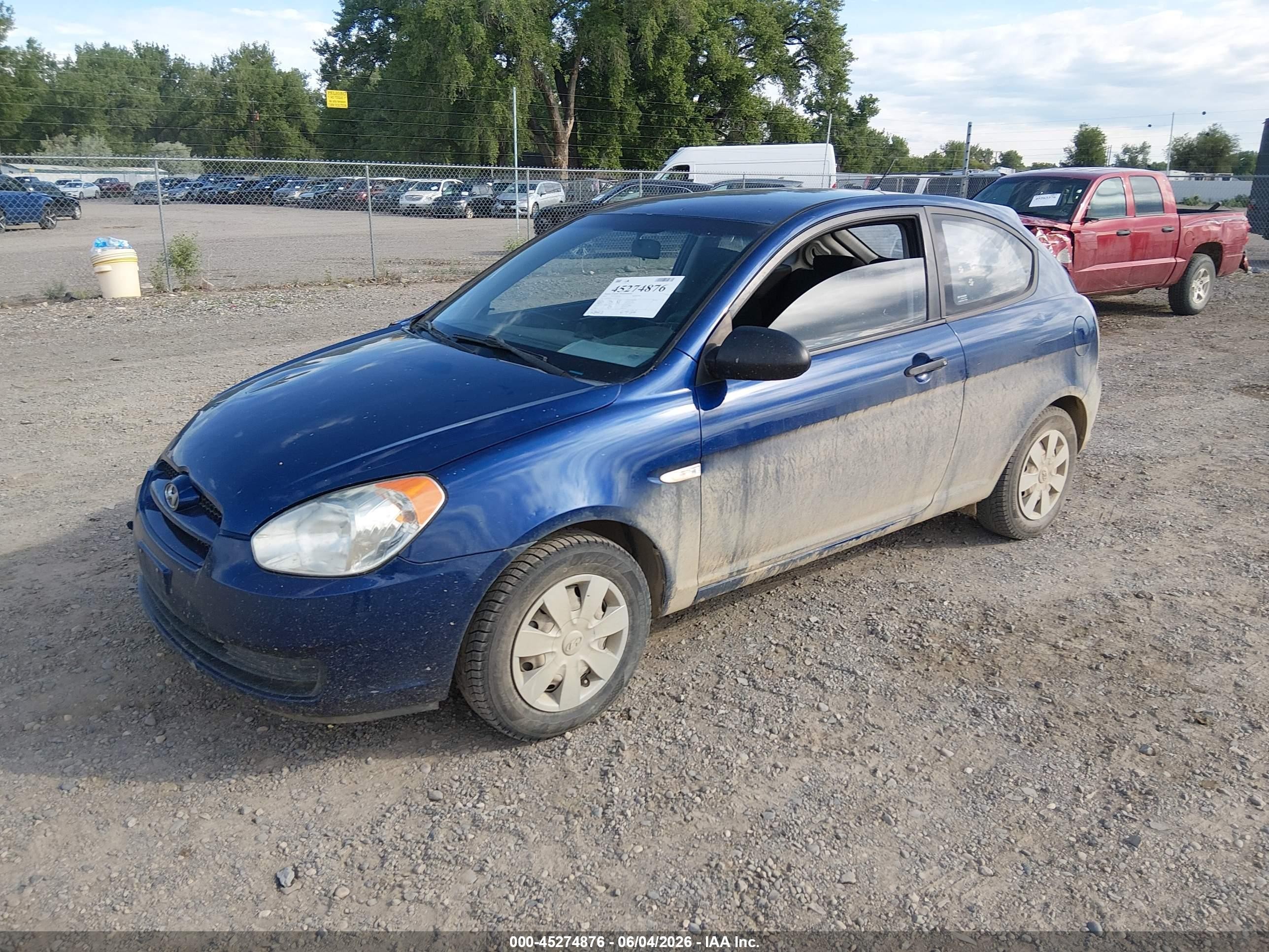 2007 Hyundai Accent Gs Blue vin: KMHCM36C17U047735