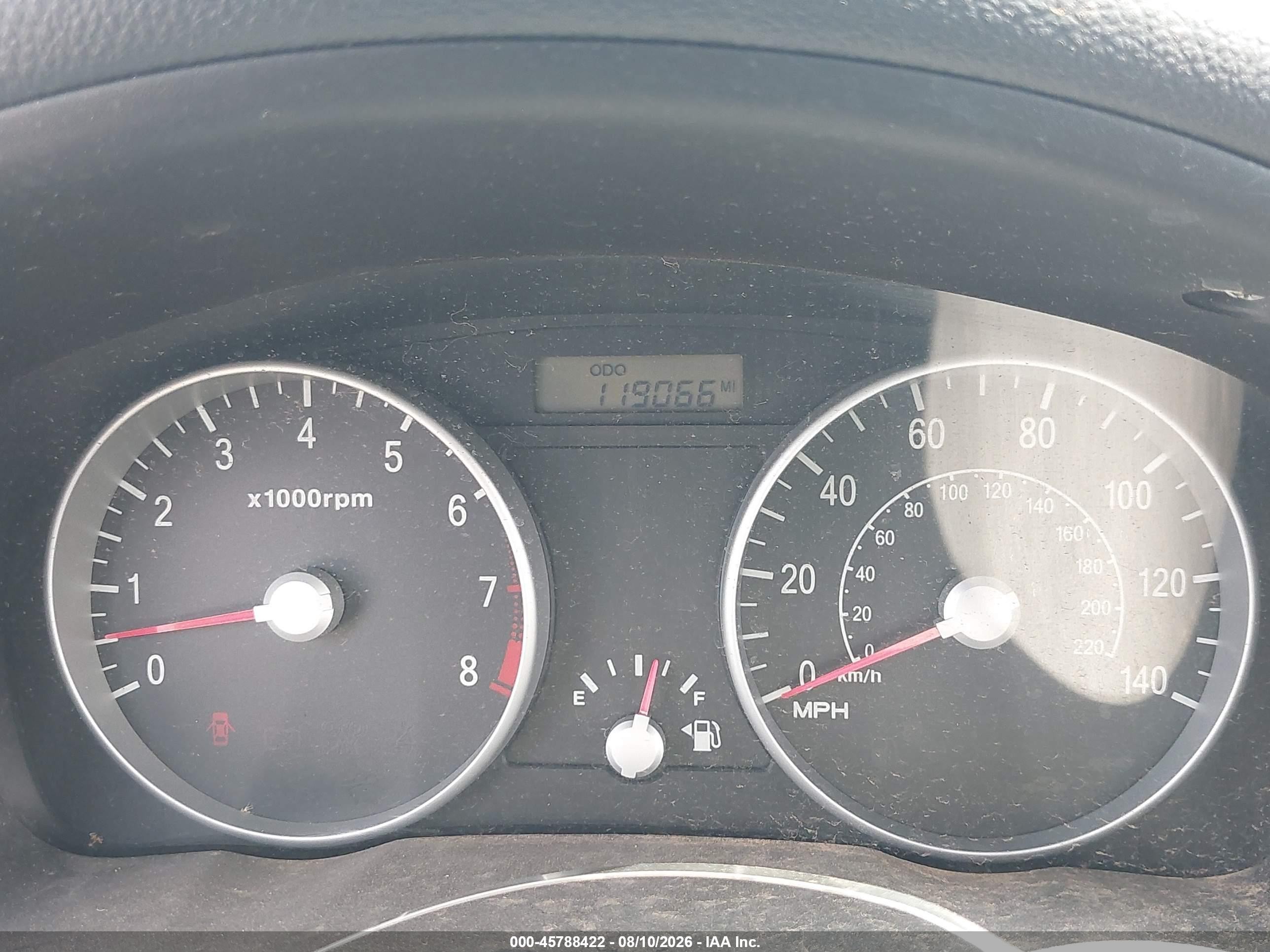 2008 Hyundai Accent Gs Orange vin: KMHCM36C18U063838