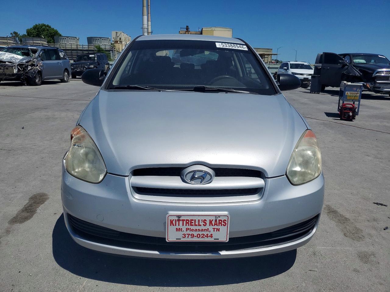 2008 Hyundai Accent Gs Silver vin: KMHCM36C18U095124
