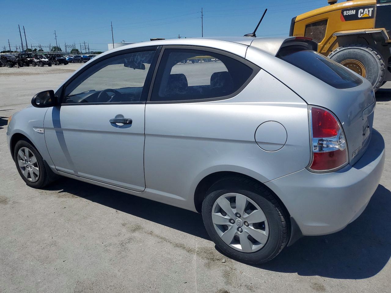 2008 Hyundai Accent Gs Silver vin: KMHCM36C18U095124