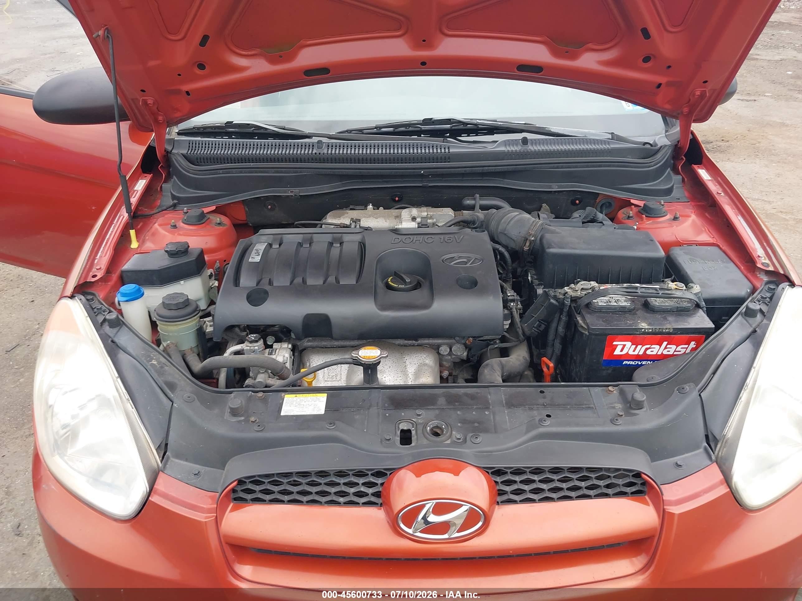 2009 Hyundai Accent Gs Orange vin: KMHCM36C19U139186