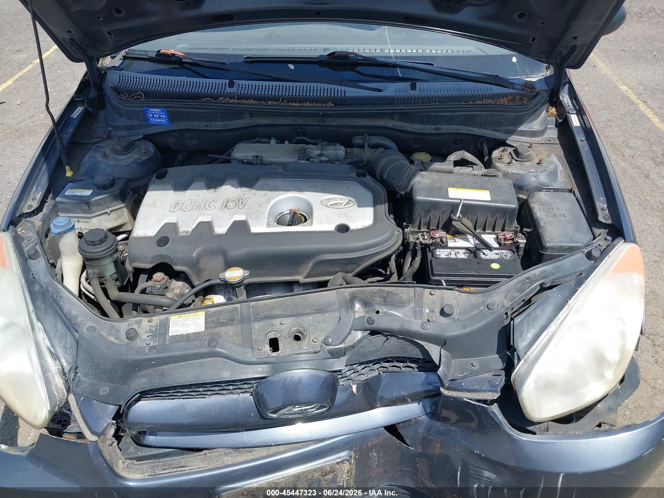 2007 Hyundai Accent Gs Gray vin: KMHCM36C27U049560
