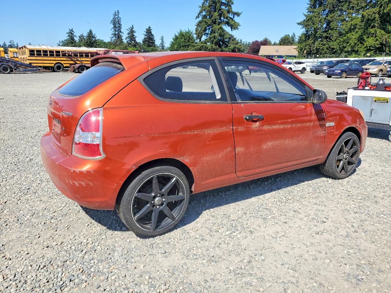 2009 Hyundai Accent Gs Оранжевый vin: KMHCM36C29U117889