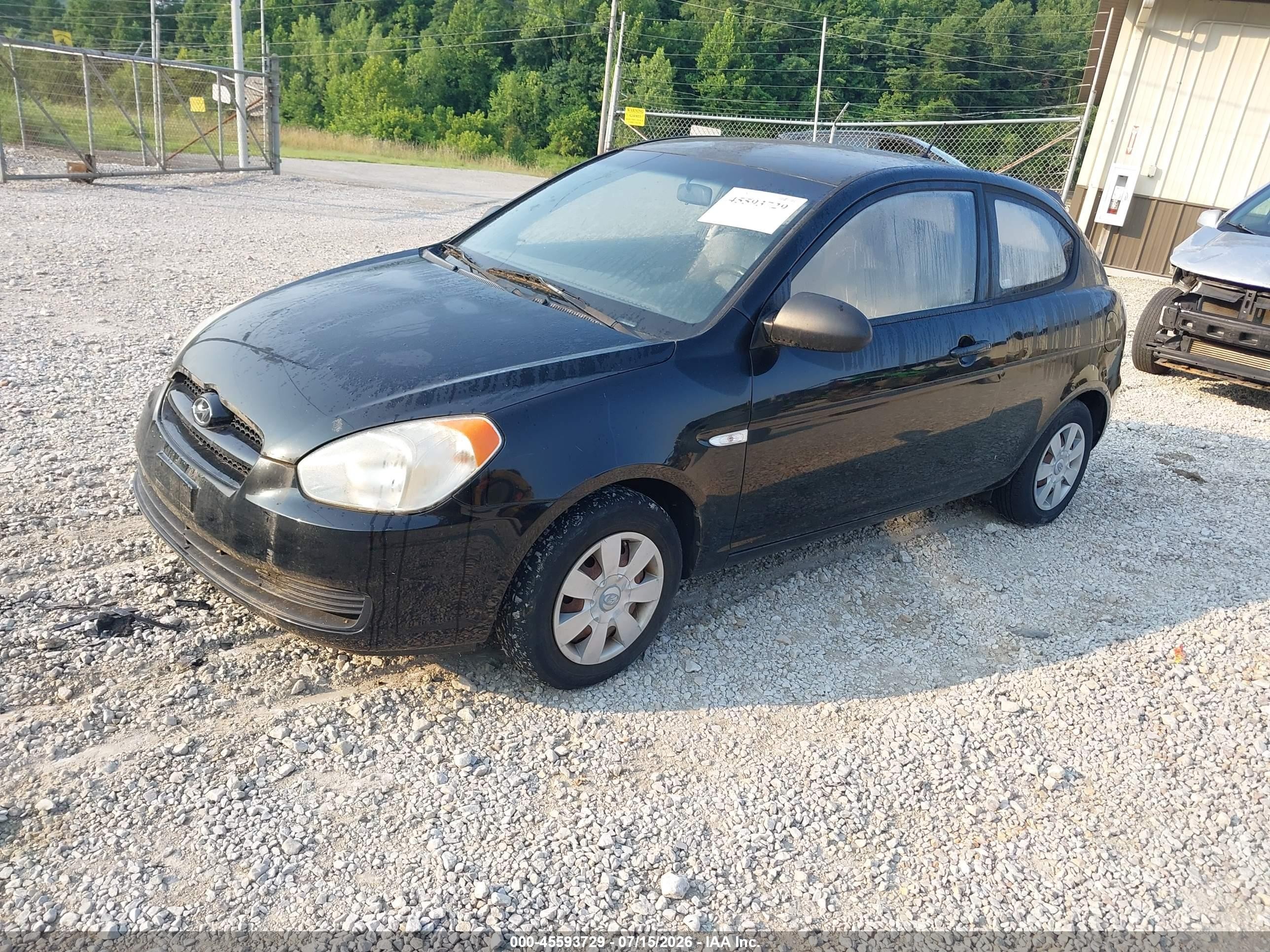 2007 Hyundai Accent Gs Black vin: KMHCM36C37U038647