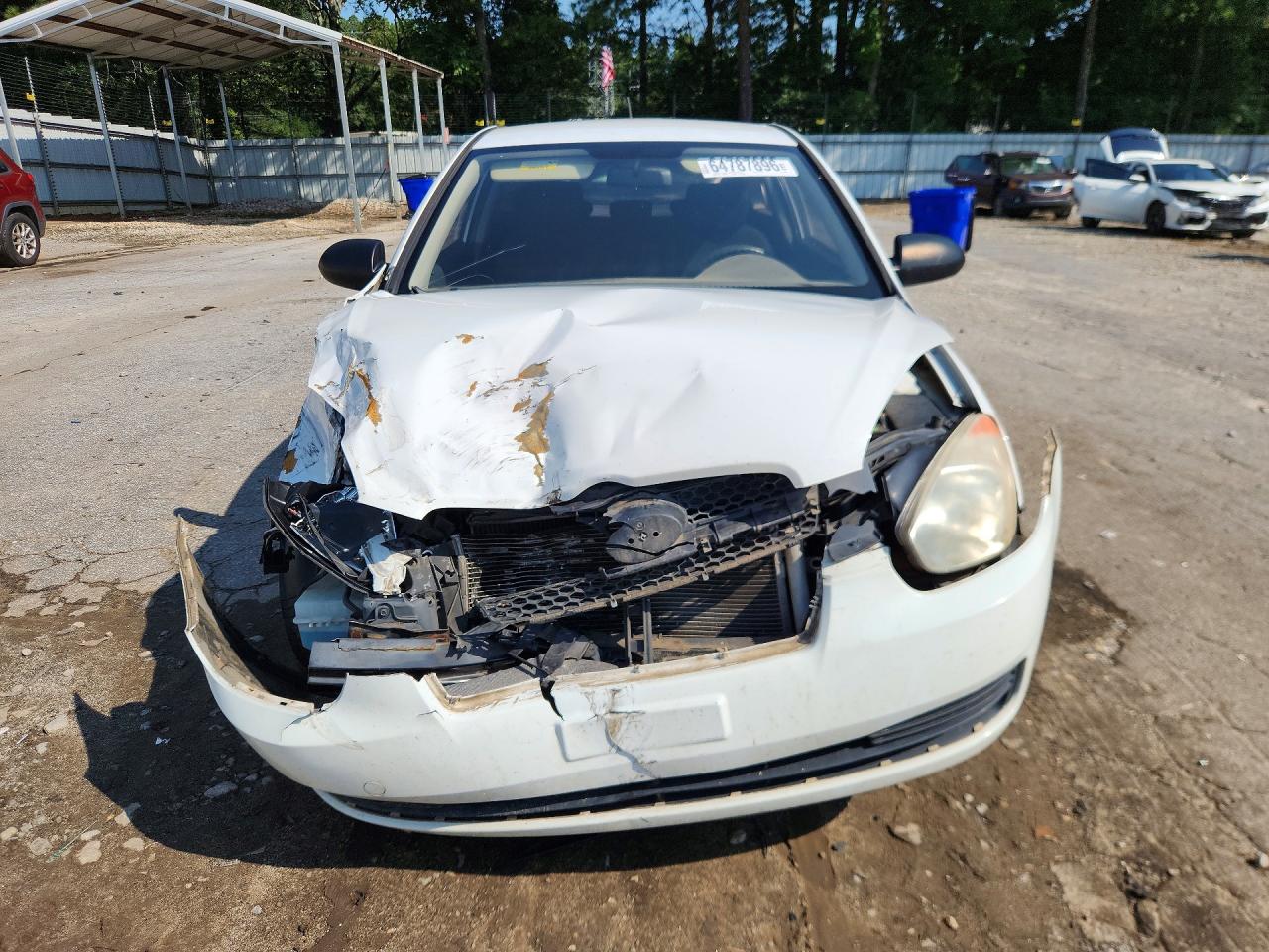 2008 Hyundai Accent Gs White vin: KMHCM36C38U059516