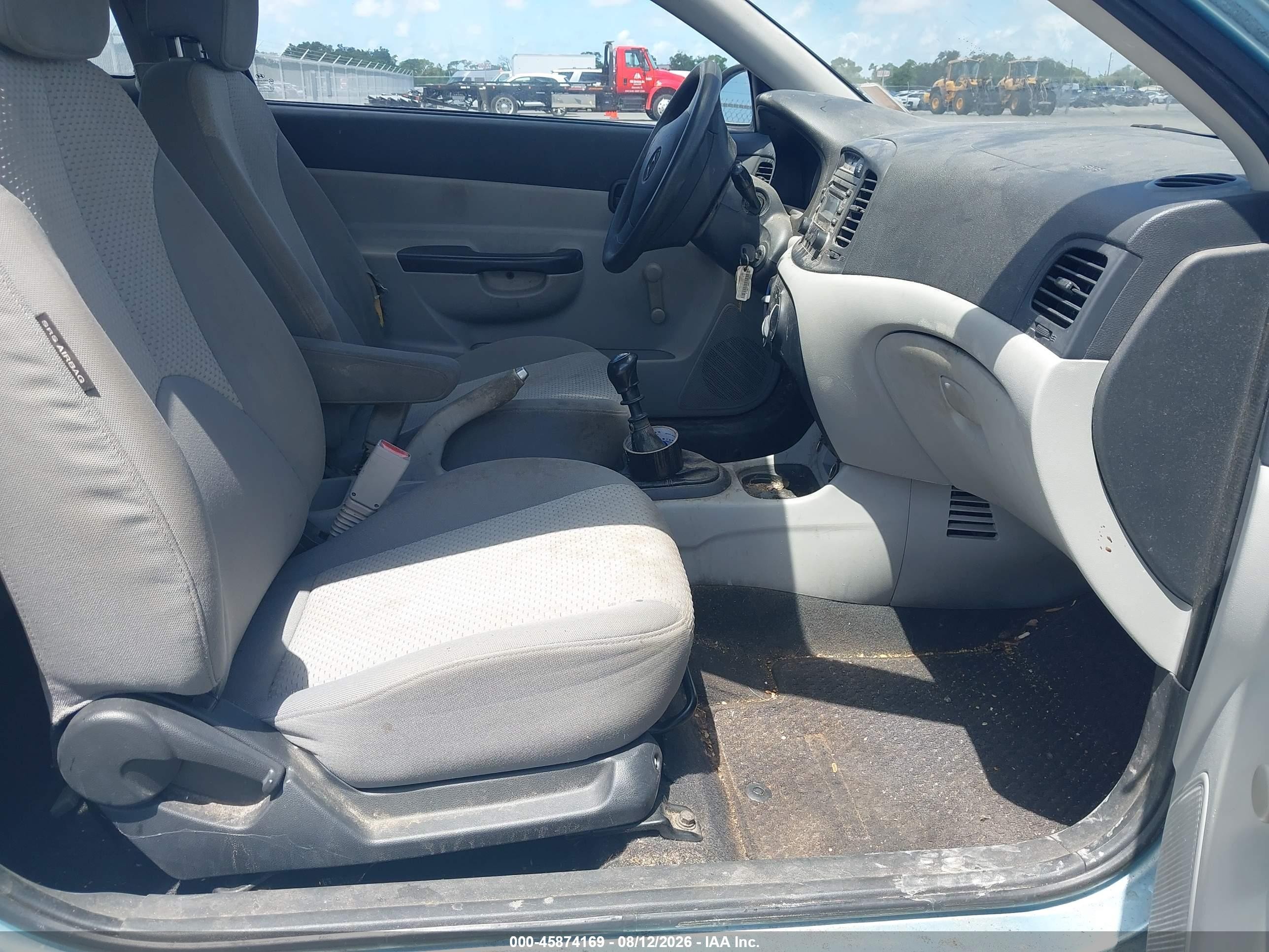 2008 Hyundai Accent Gs Light Blue vin: KMHCM36C38U073884