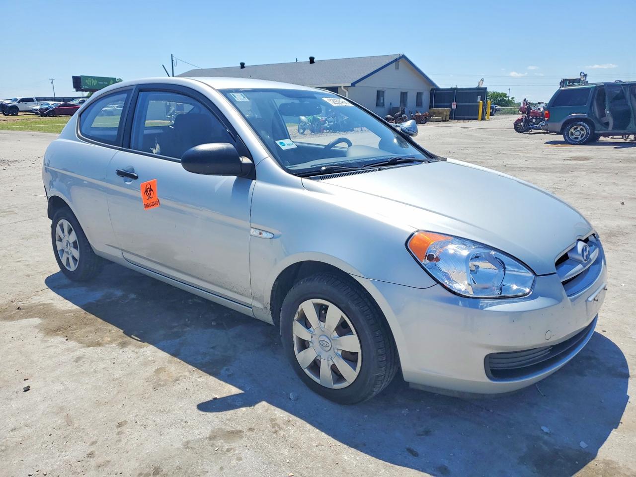2007 Hyundai Accent Gs Silver vin: KMHCM36C47U016480