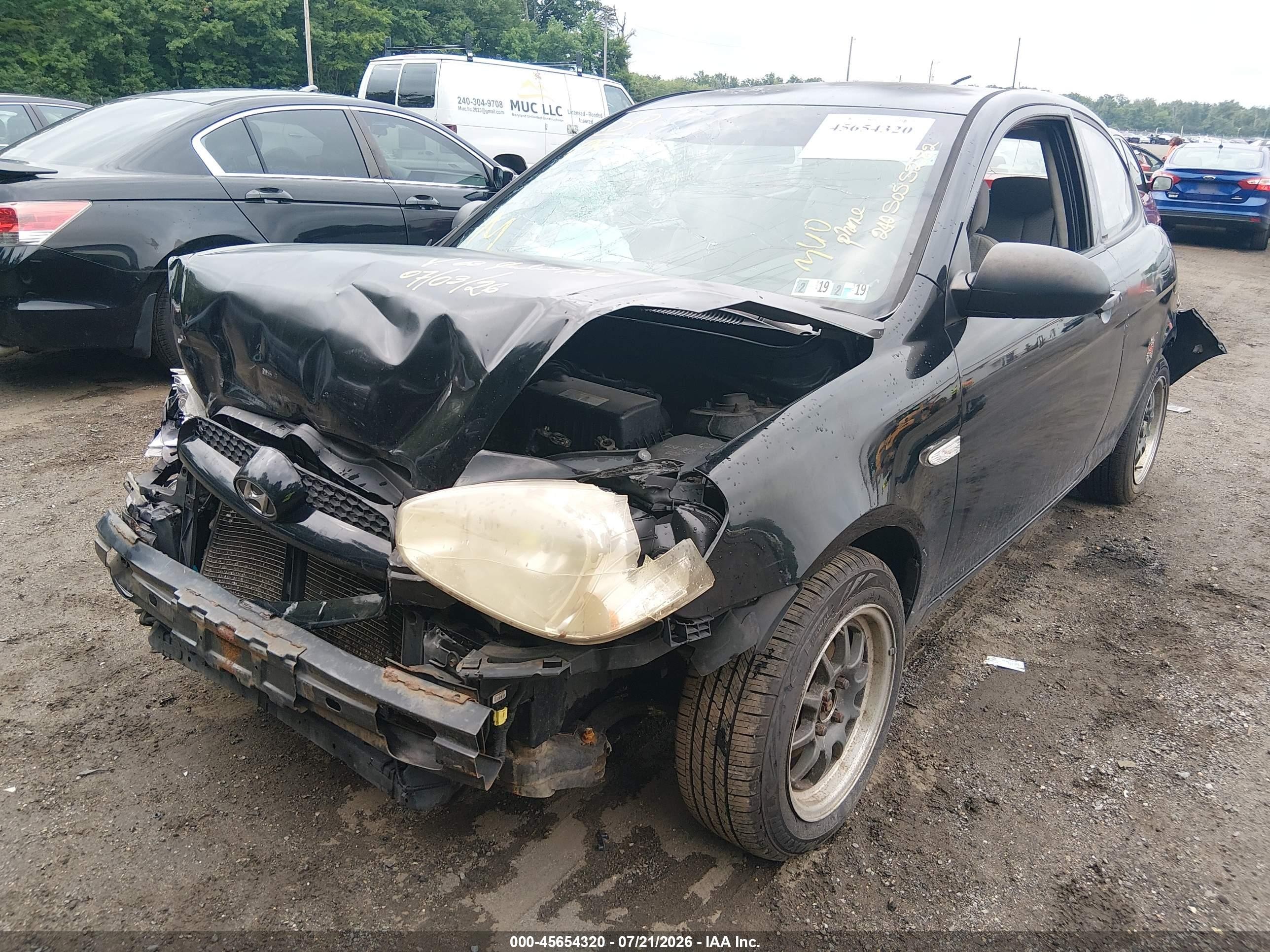 2007 Hyundai Accent Gs Black vin: KMHCM36C47U039225