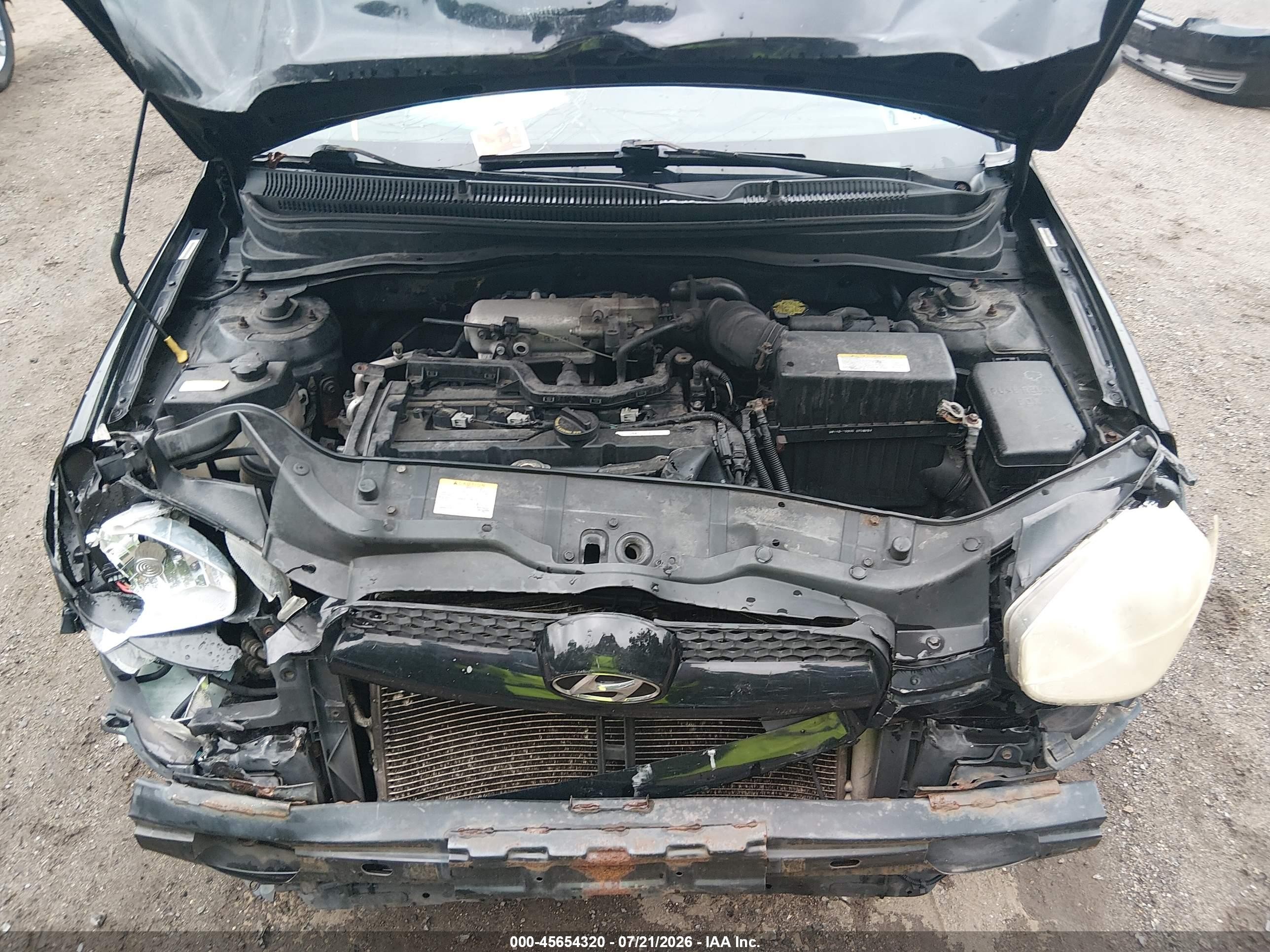 2007 Hyundai Accent Gs Black vin: KMHCM36C47U039225