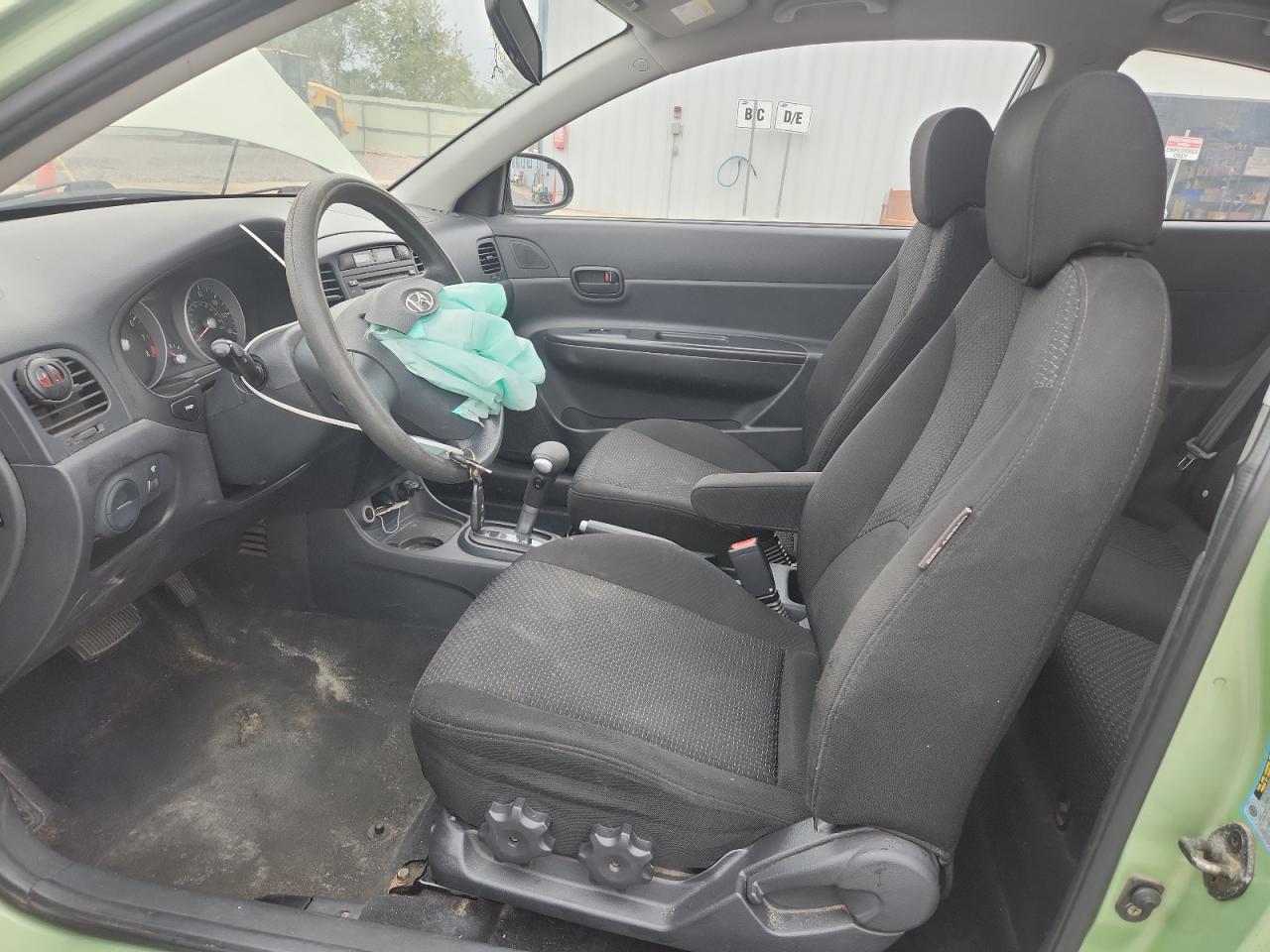 2007 Hyundai Accent Gs Green vin: KMHCM36C47U054646