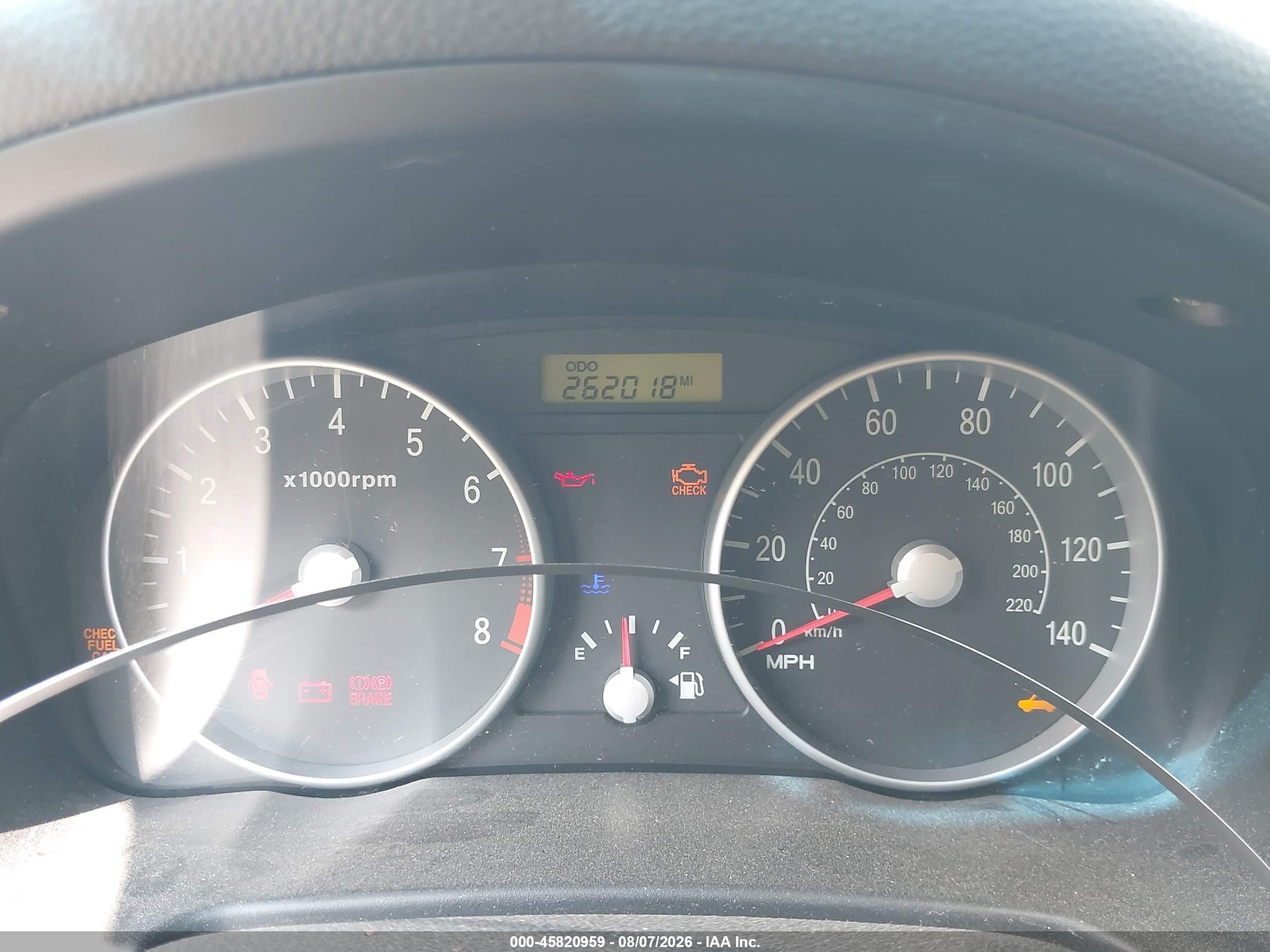 2008 Hyundai Accent Gs Silver vin: KMHCM36C58U063163
