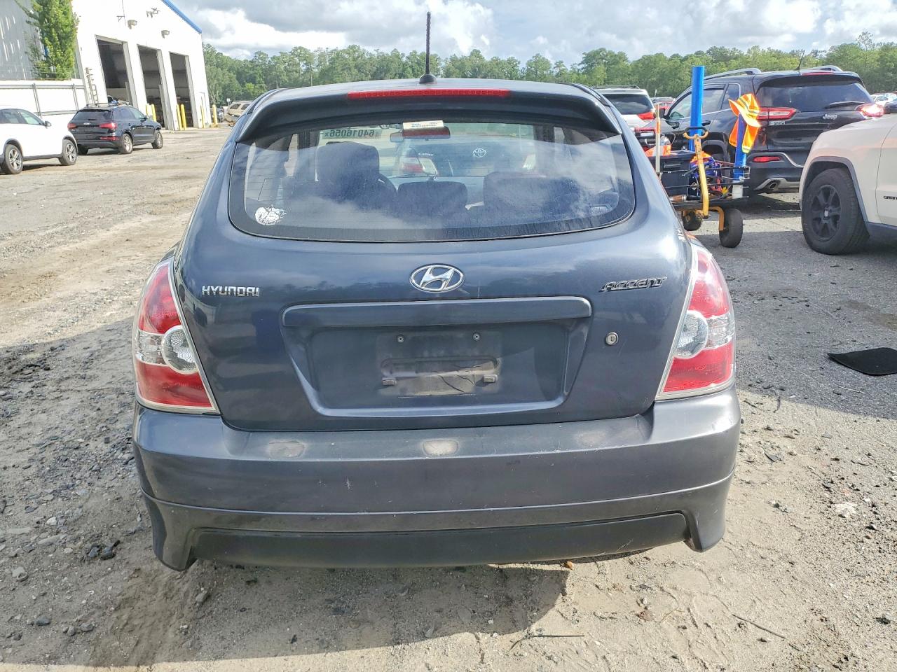 2008 Hyundai Accent Gs Charcoal vin: KMHCM36C58U095417
