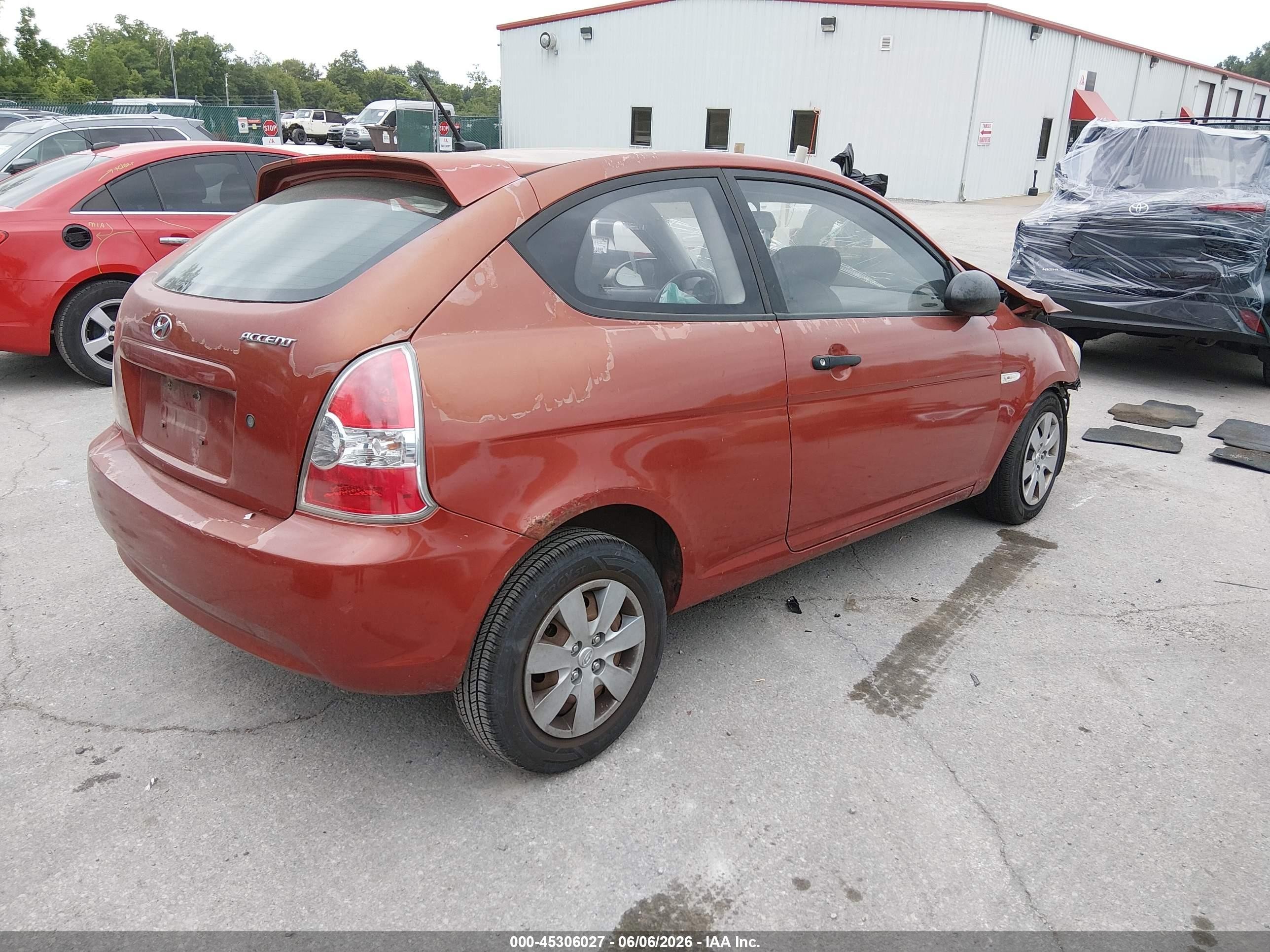 2009 Hyundai Accent Gs Orange vin: KMHCM36C59U106613