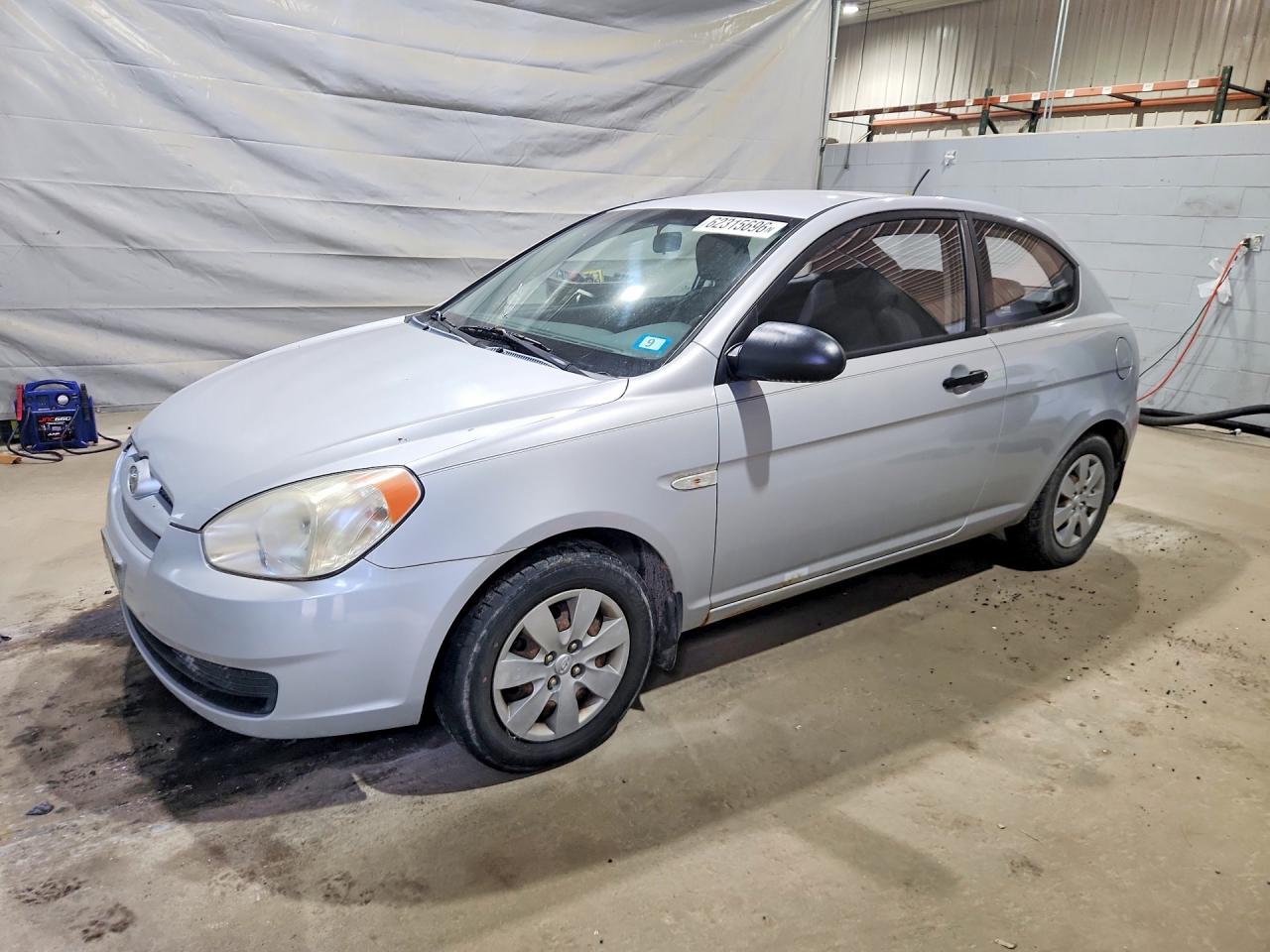 2009 Hyundai Accent Gs Gray vin: KMHCM36C59U113691