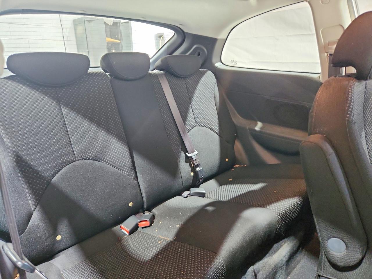 2009 Hyundai Accent Gs Gray vin: KMHCM36C59U113691