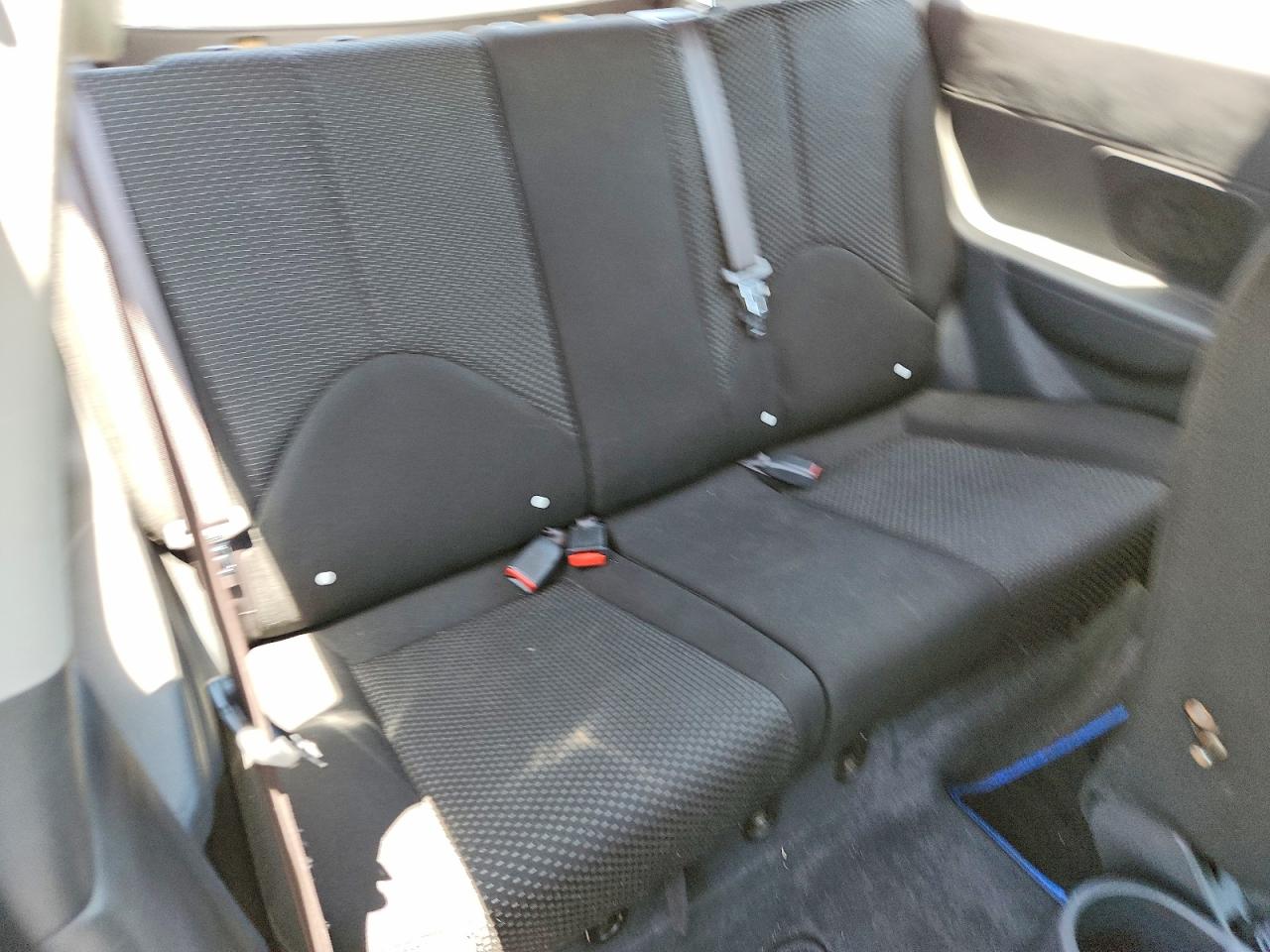 2007 Hyundai Accent Gs Серебряный vin: KMHCM36C67U030302