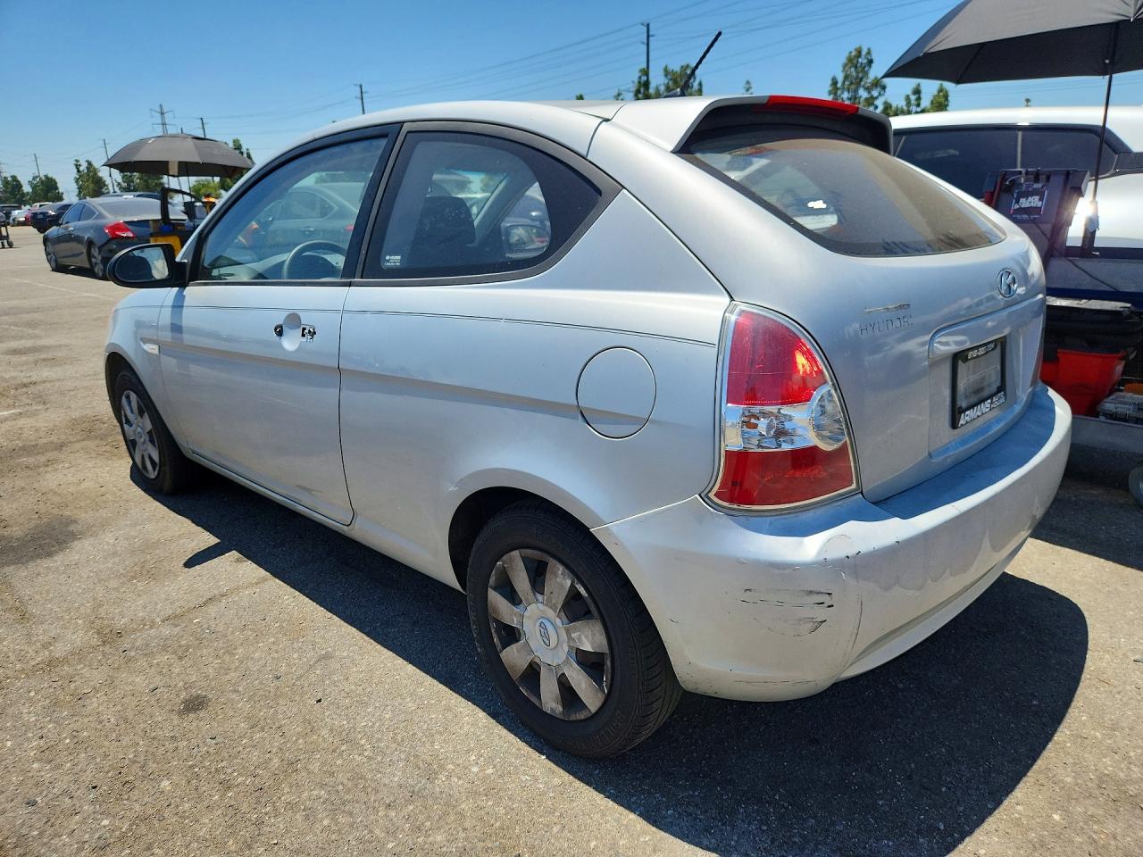 2007 Hyundai Accent Gs Серебряный vin: KMHCM36C67U030302