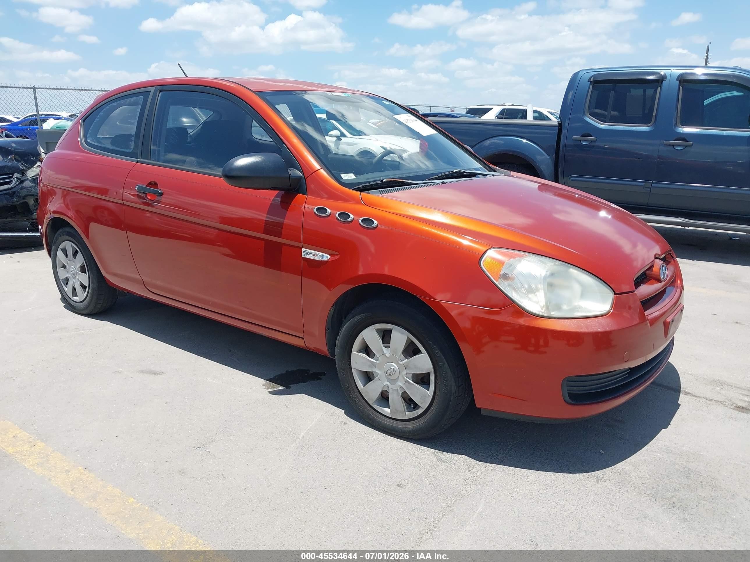 2007 Hyundai Accent Gs Orange vin: KMHCM36C67U030753