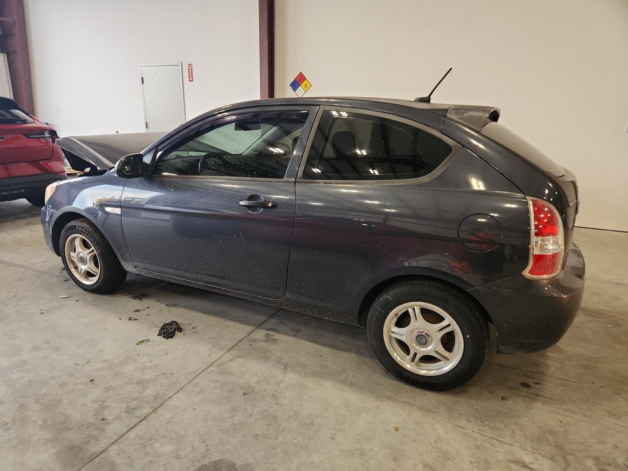 2009 Hyundai Accent Gs Gray vin: KMHCM36C69U118608