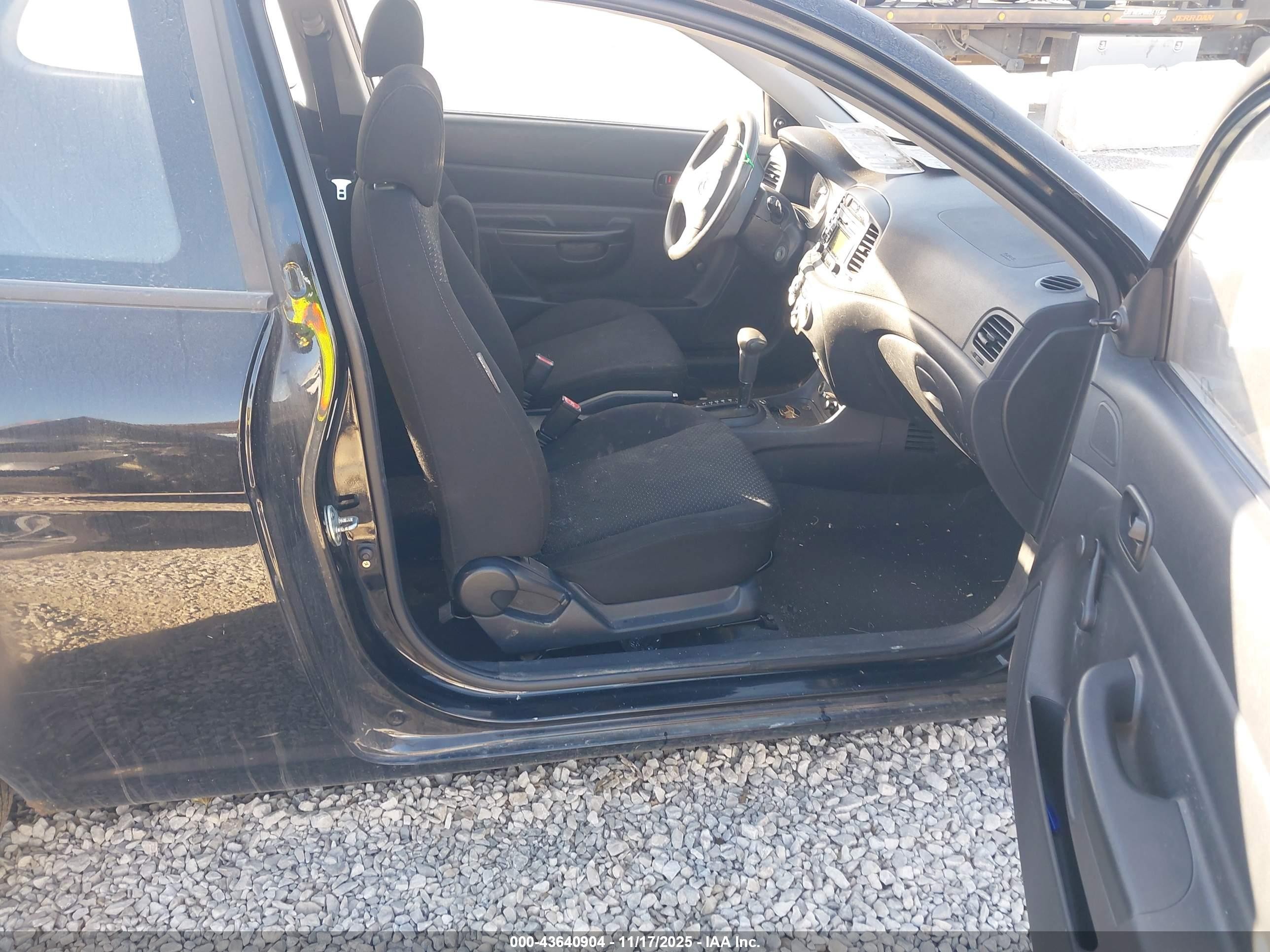 2009 Hyundai Accent Gs Черный vin: KMHCM36C69U128166
