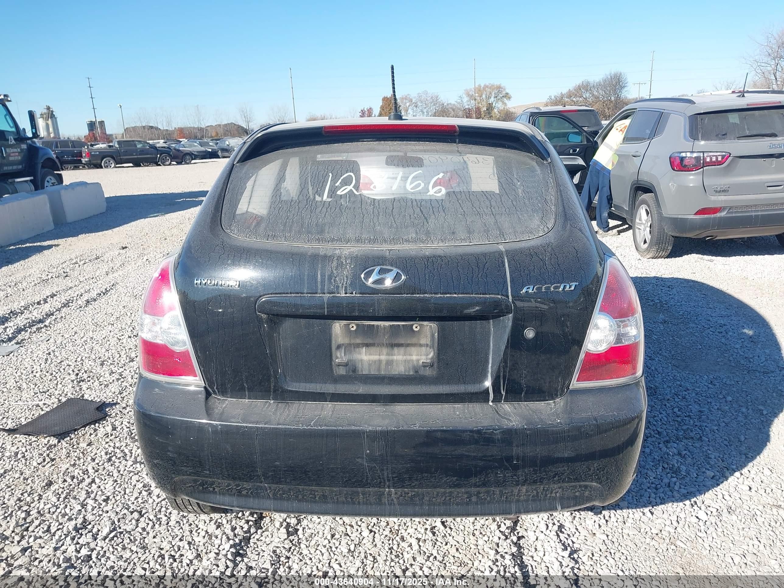 2009 Hyundai Accent Gs Черный vin: KMHCM36C69U128166