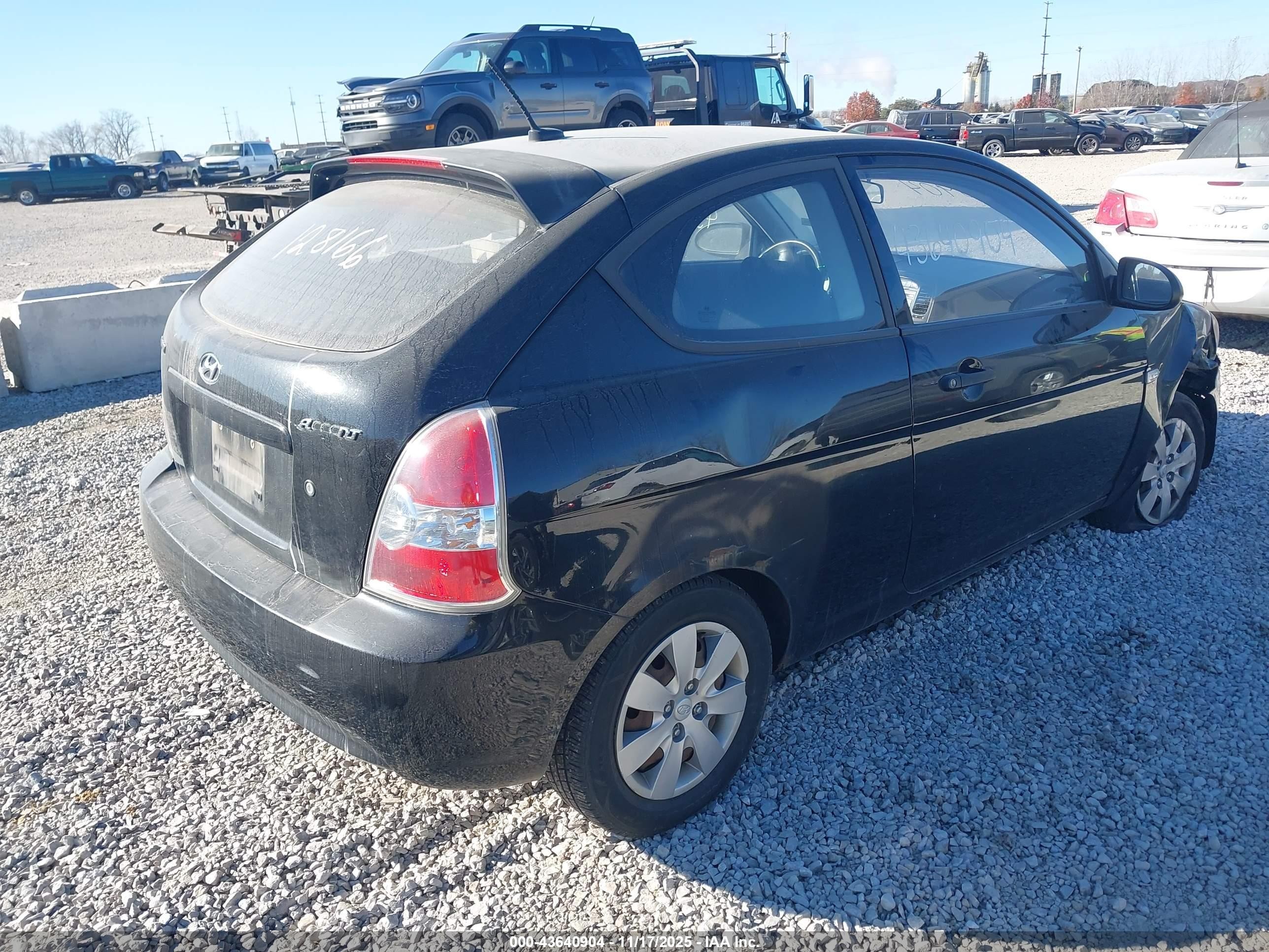 2009 Hyundai Accent Gs Черный vin: KMHCM36C69U128166