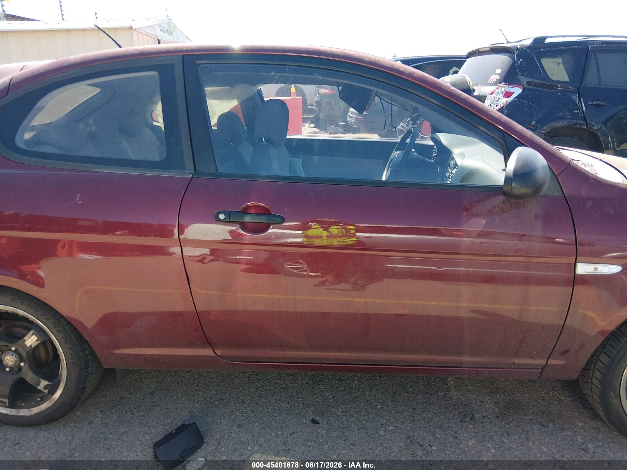 2007 Hyundai Accent Gs Burgundy vin: KMHCM36C77U027067