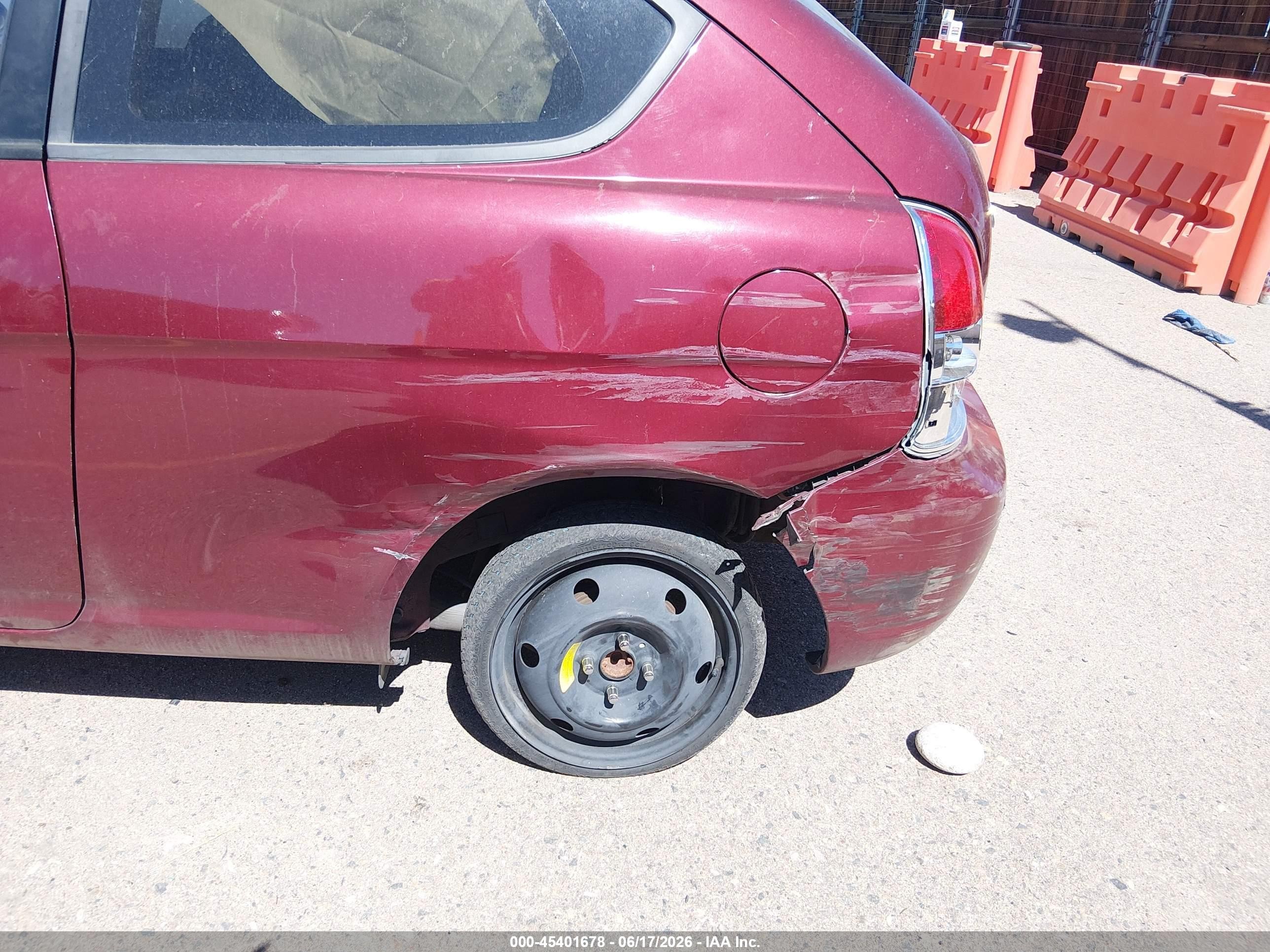 2007 Hyundai Accent Gs Burgundy vin: KMHCM36C77U027067
