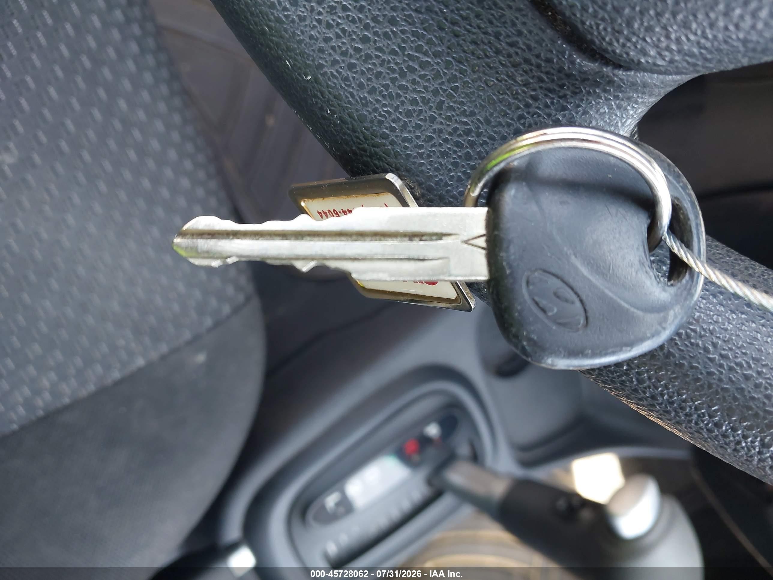 2007 Hyundai Accent Gs Синий vin: KMHCM36C77U036352