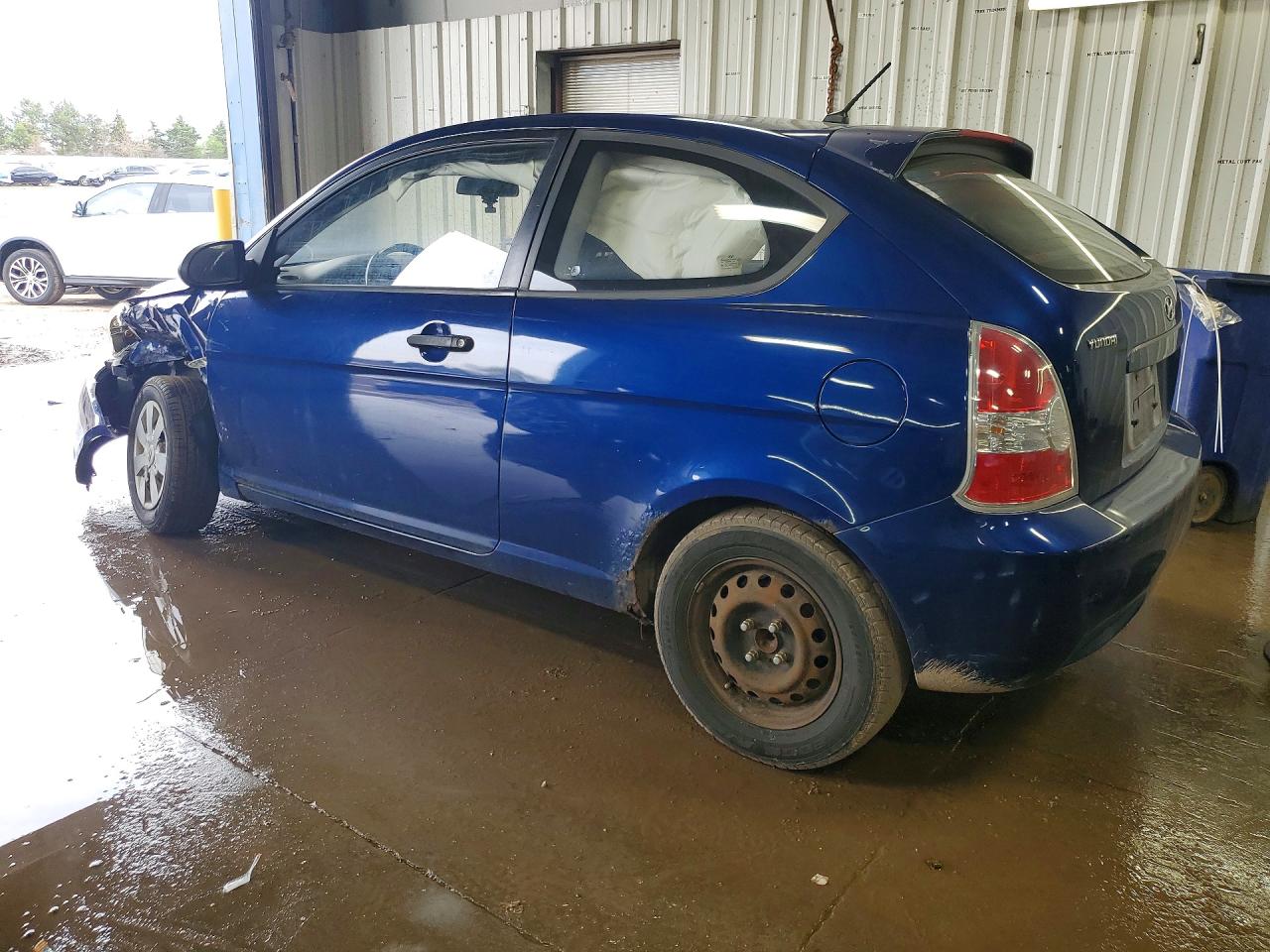2007 Hyundai Accent Gs Blue vin: KMHCM36C77U041745