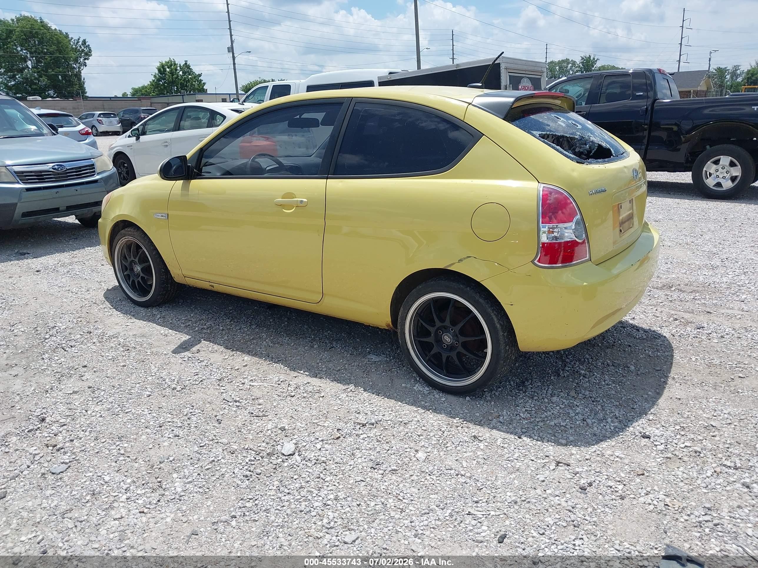 2008 Hyundai Accent Gs Yellow vin: KMHCM36C78U080546