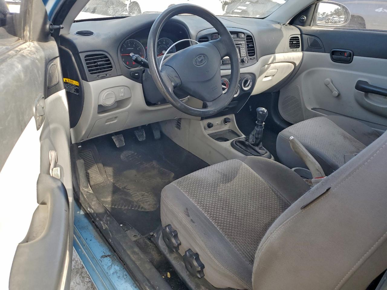 2008 Hyundai Accent Gs Синий vin: KMHCM36C78U081440