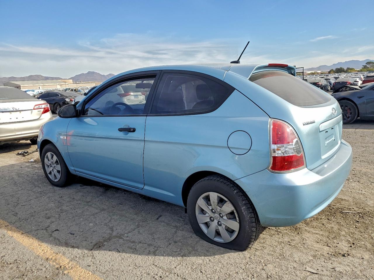 2008 Hyundai Accent Gs Синий vin: KMHCM36C78U081440