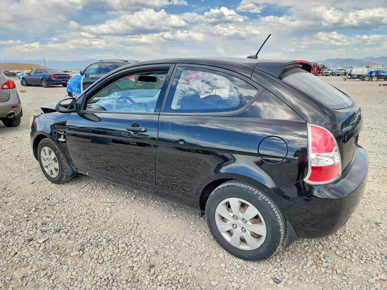 2008 Hyundai Accent Gs Black vin: KMHCM36C78U086282