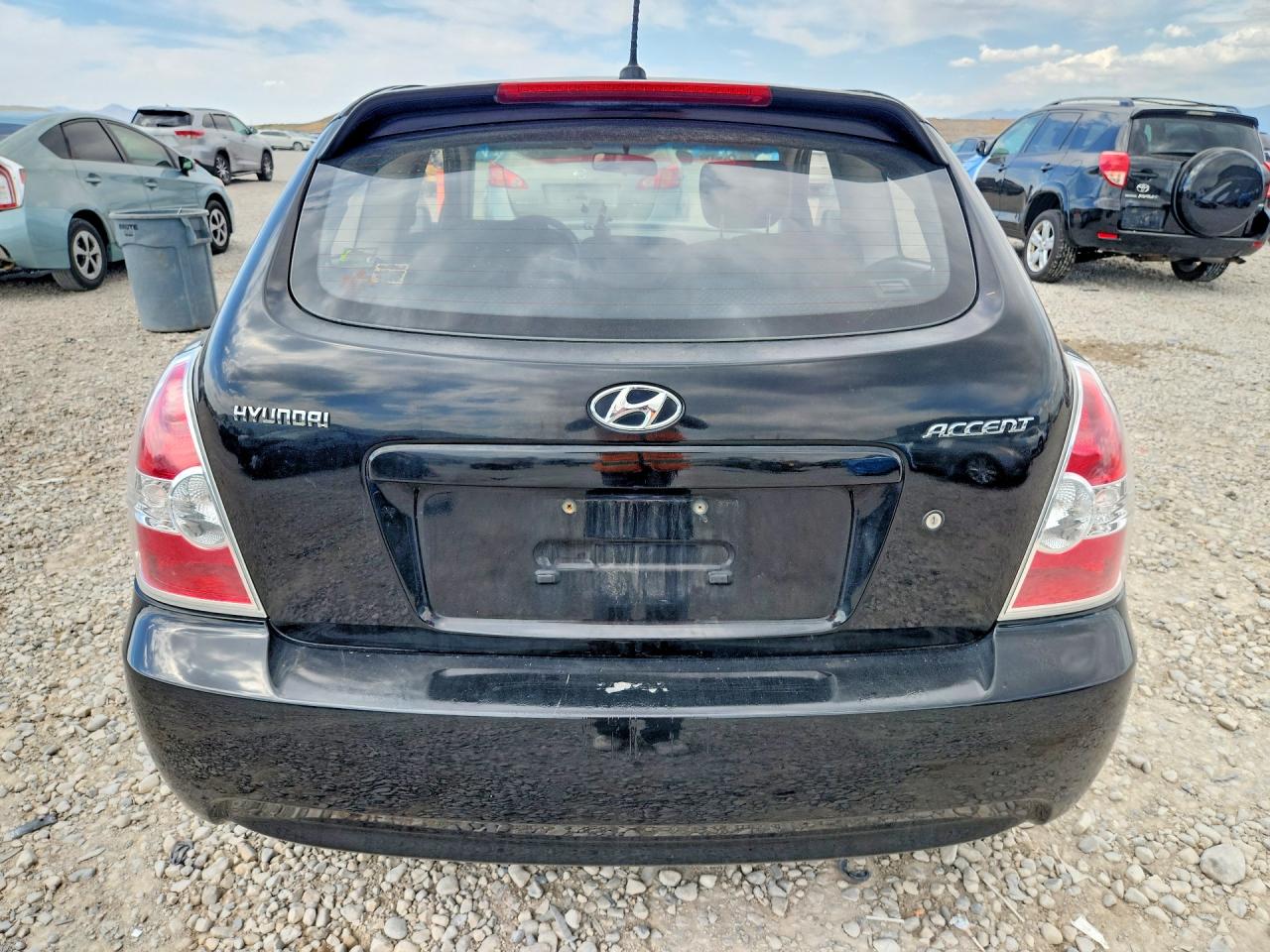 2008 Hyundai Accent Gs Black vin: KMHCM36C78U086282