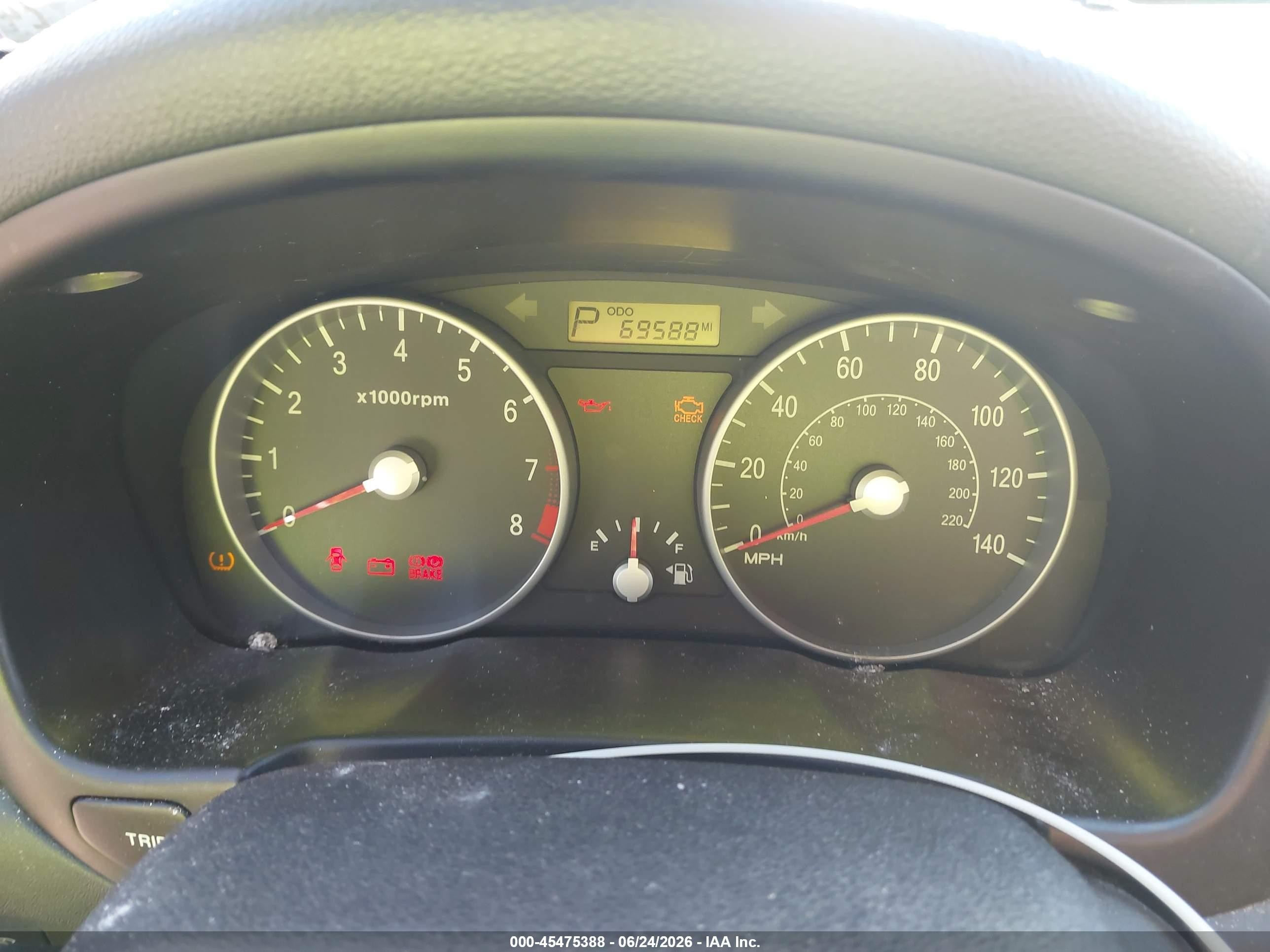 2009 Hyundai Accent Gs Orange vin: KMHCM36C79U140939