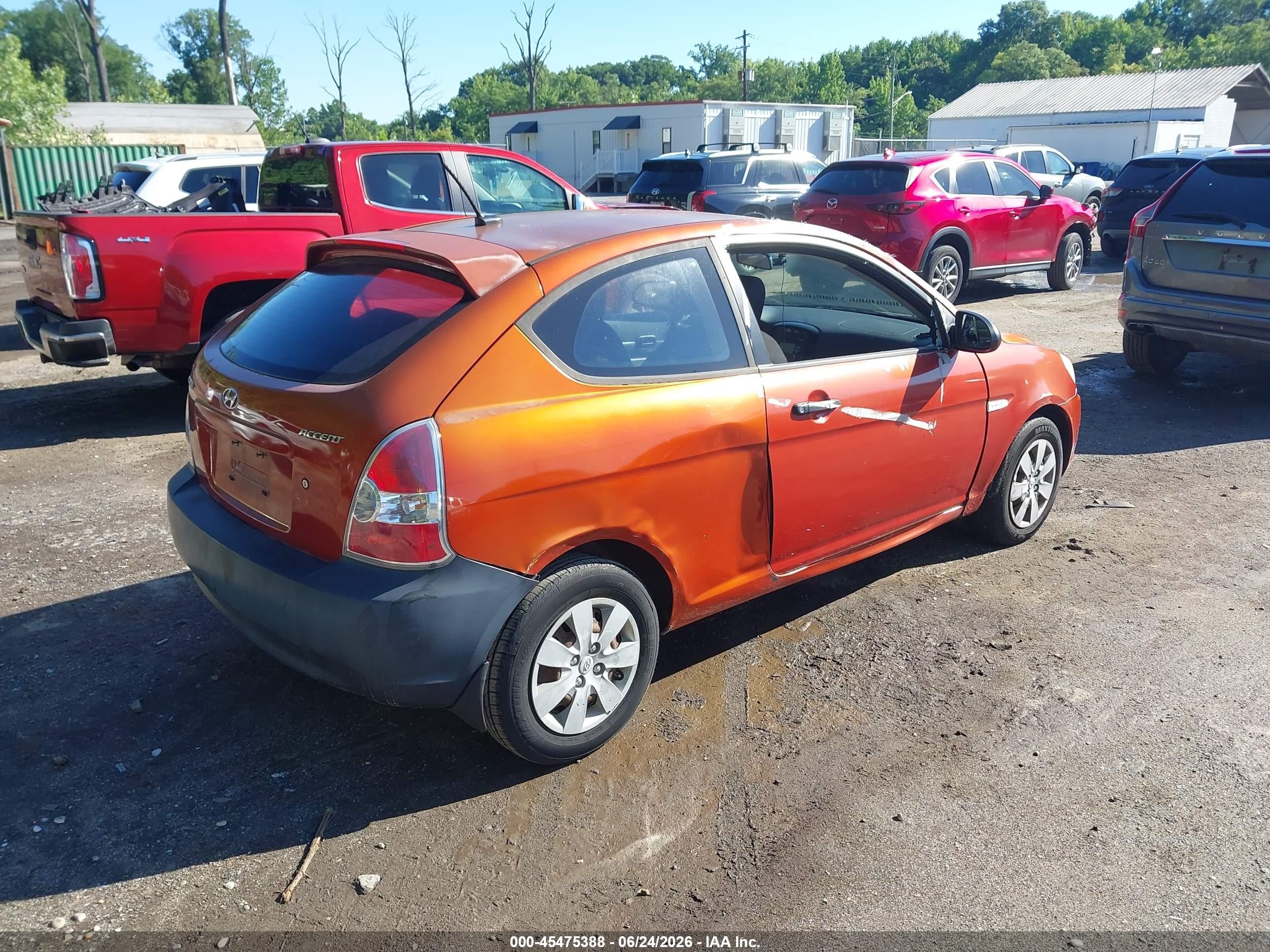 2009 Hyundai Accent Gs Orange vin: KMHCM36C79U140939