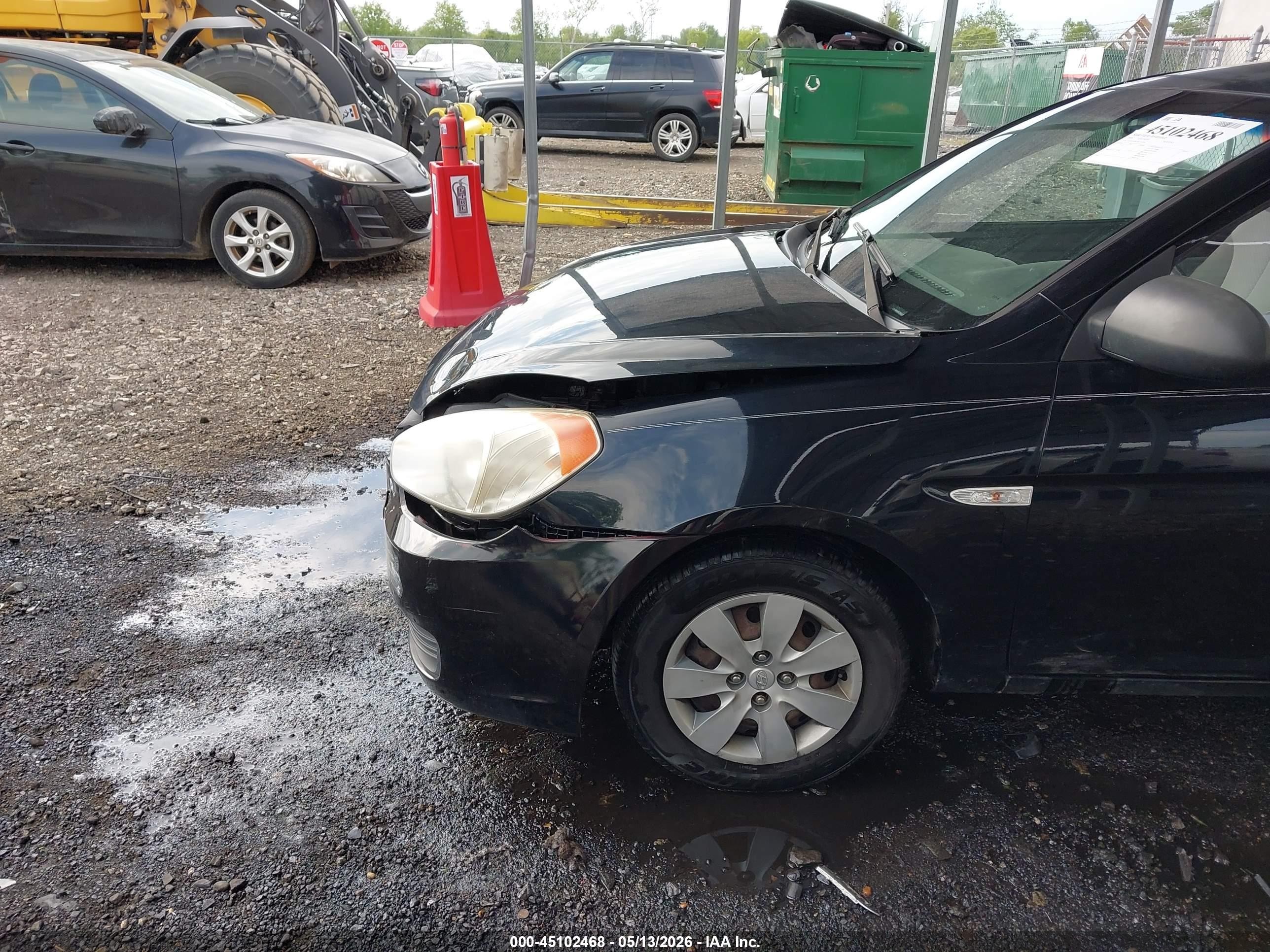 2008 Hyundai Accent Gs Black vin: KMHCM36C88U103204