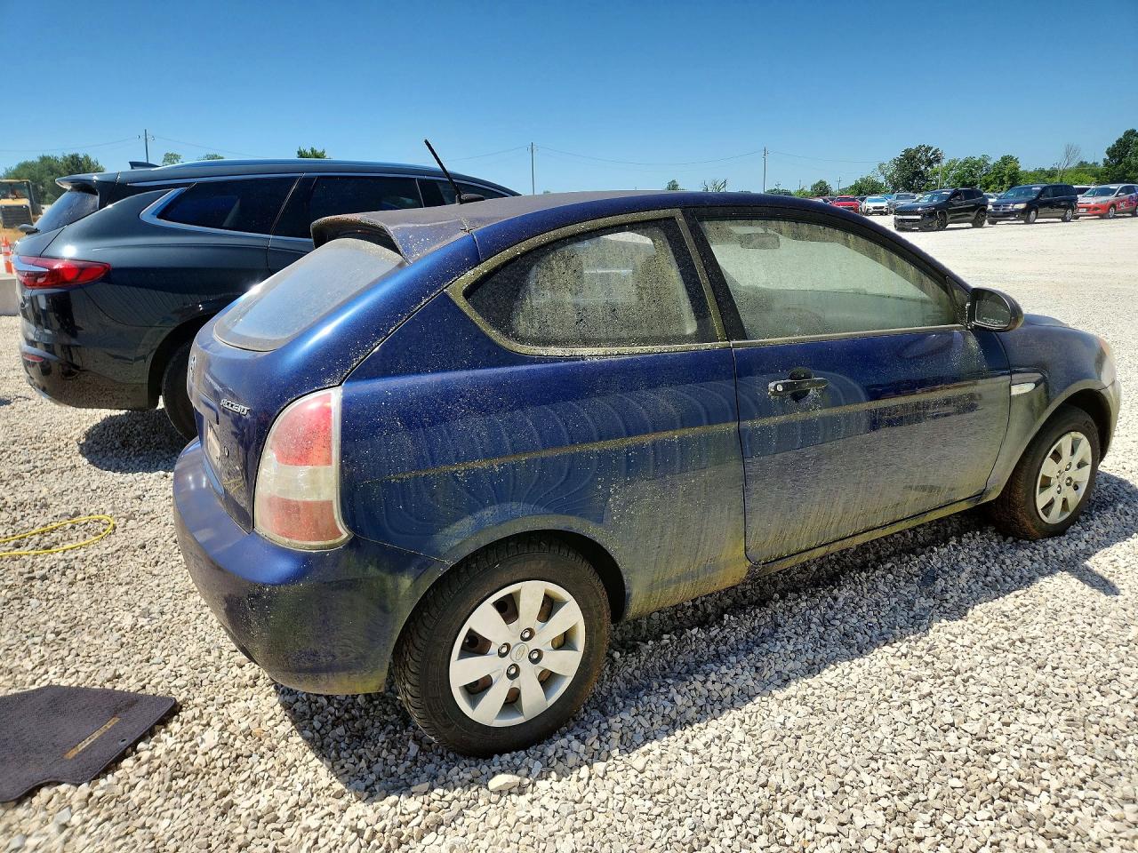 2009 Hyundai Accent Gs Blue vin: KMHCM36C89U140383