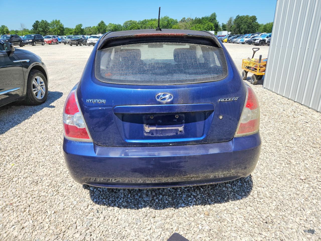 2009 Hyundai Accent Gs Blue vin: KMHCM36C89U140383